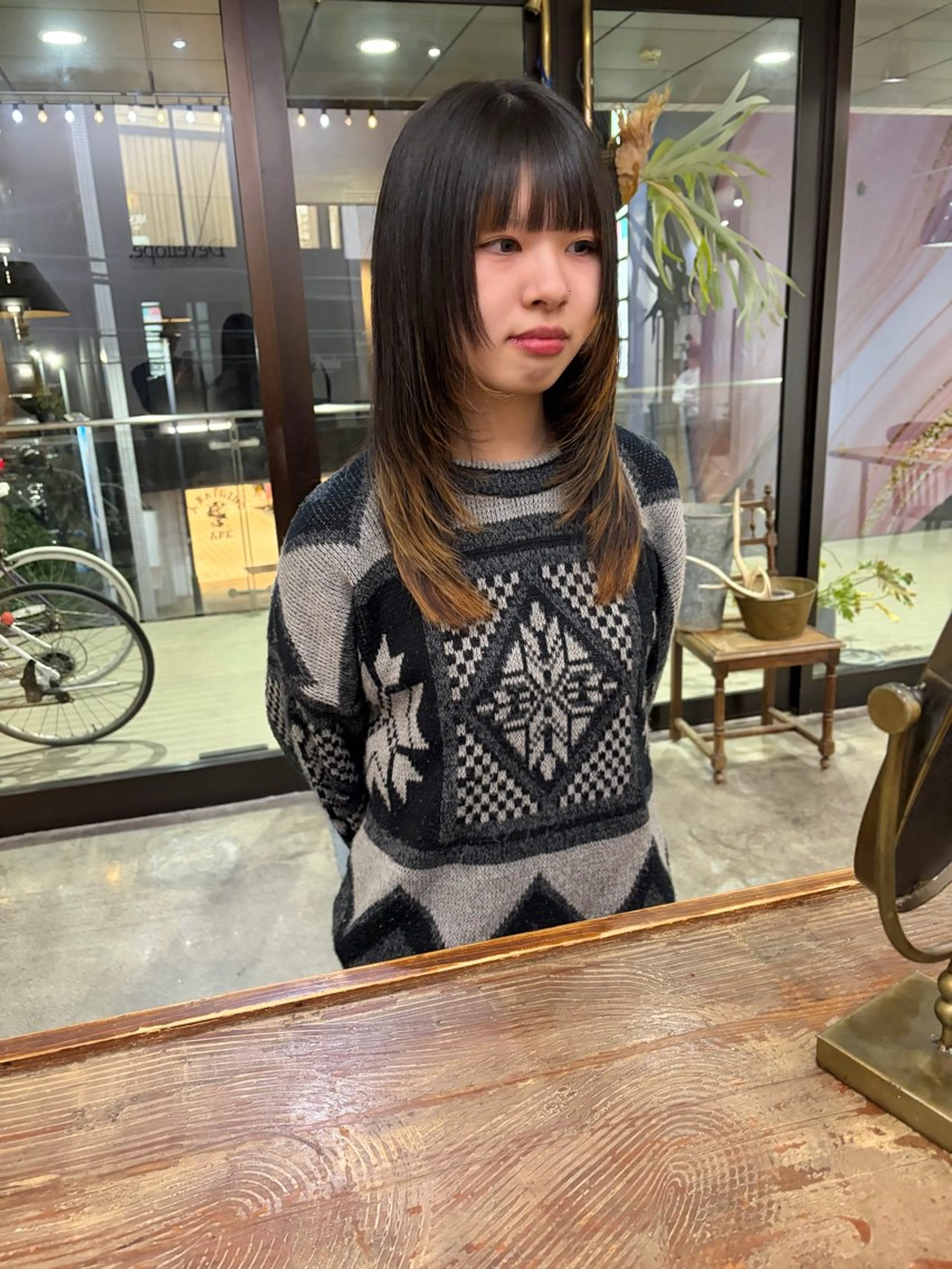 ロング パーマ ロングレイヤー レイヤーカット ロング 縮毛矯正 酸性ストレート カット 縮毛矯正 千葉 郁也のヘアスタイル