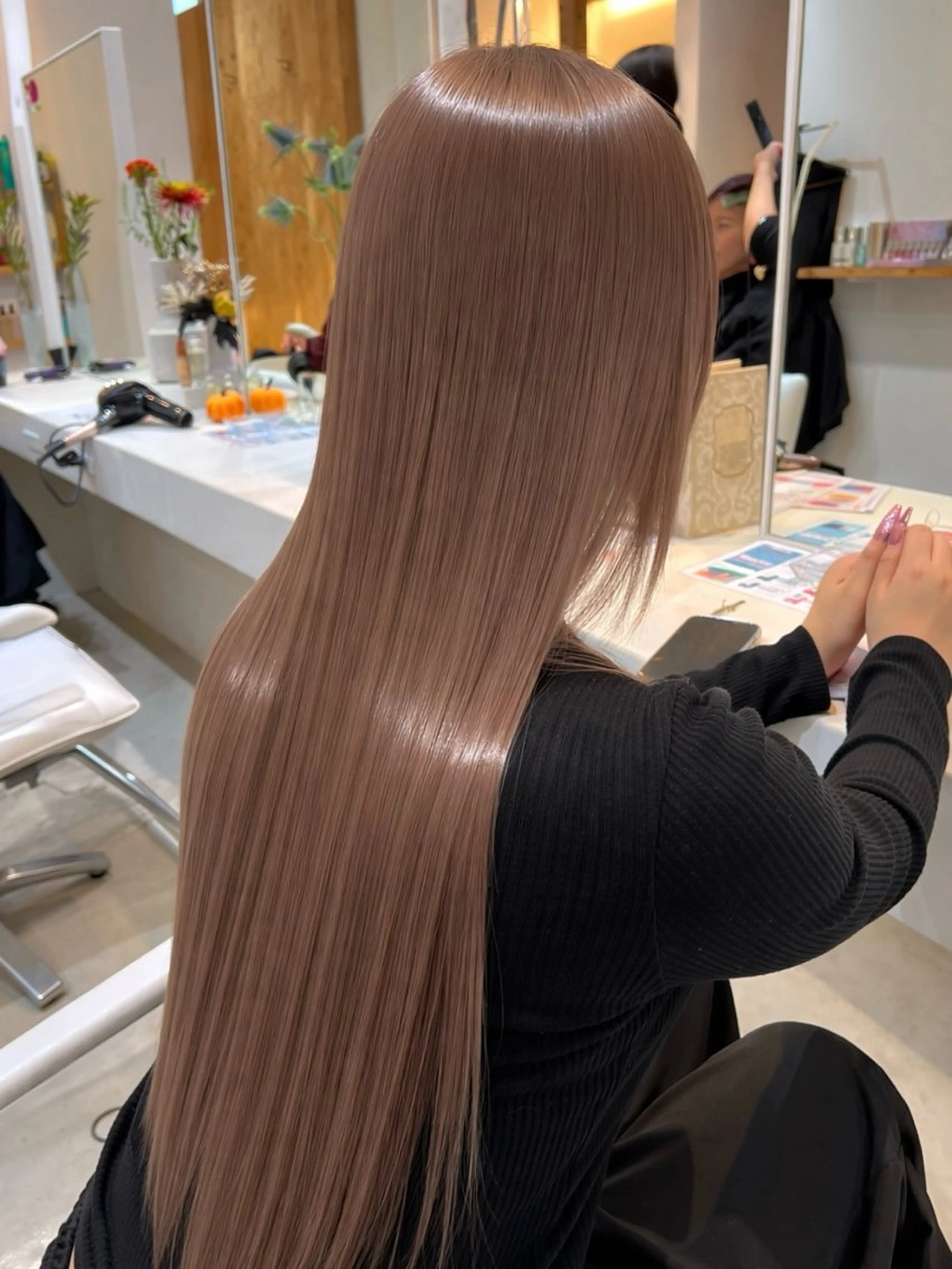 ロング ヘアカラー トリートメント un ジュリアのヘアスタイル