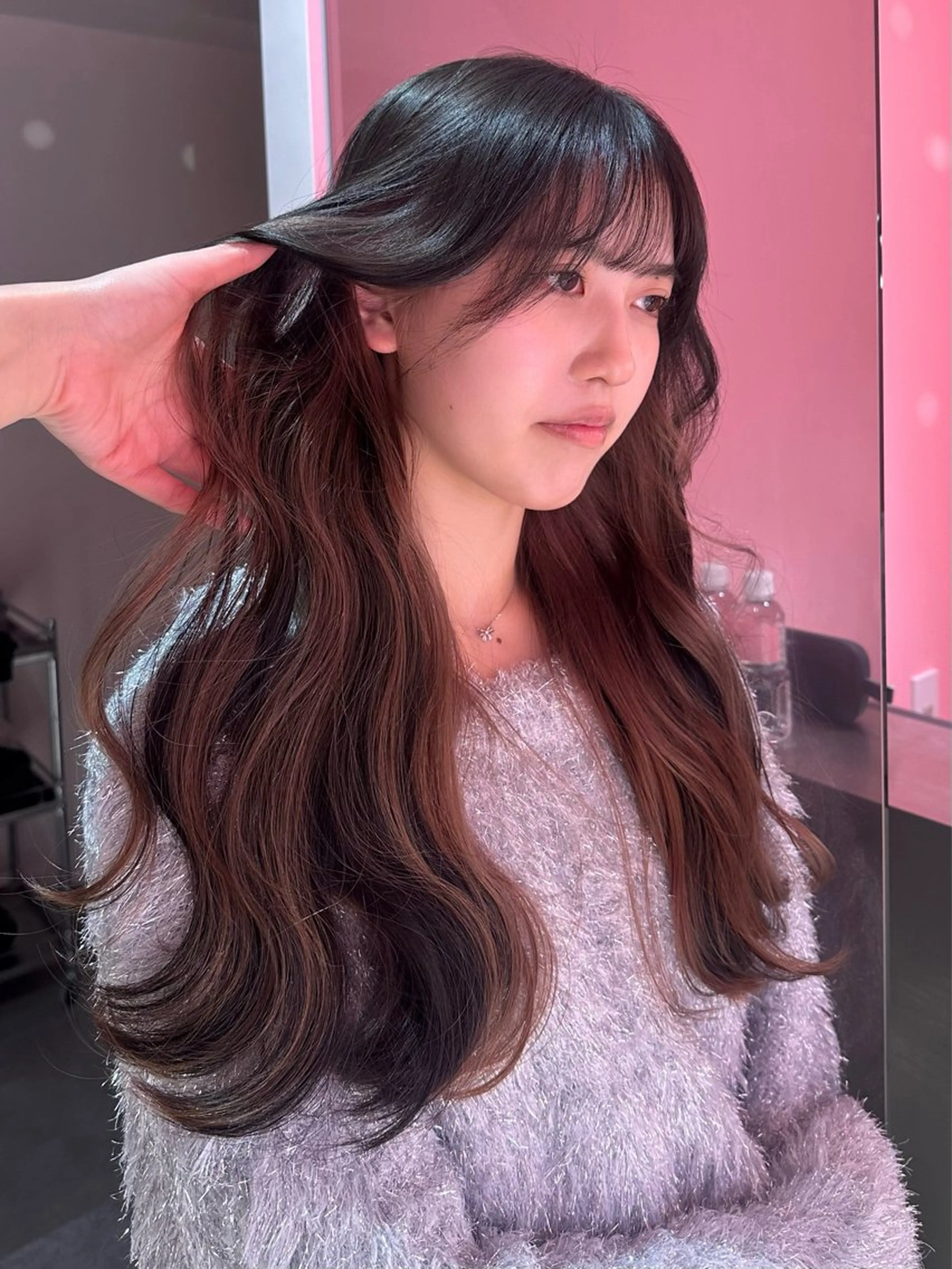 【デザインカラー人気NO.1🎀🐈ブリーチ履歴無】インナーカラー(ブリーチ1回)+艶カラー+高保湿TRの写真