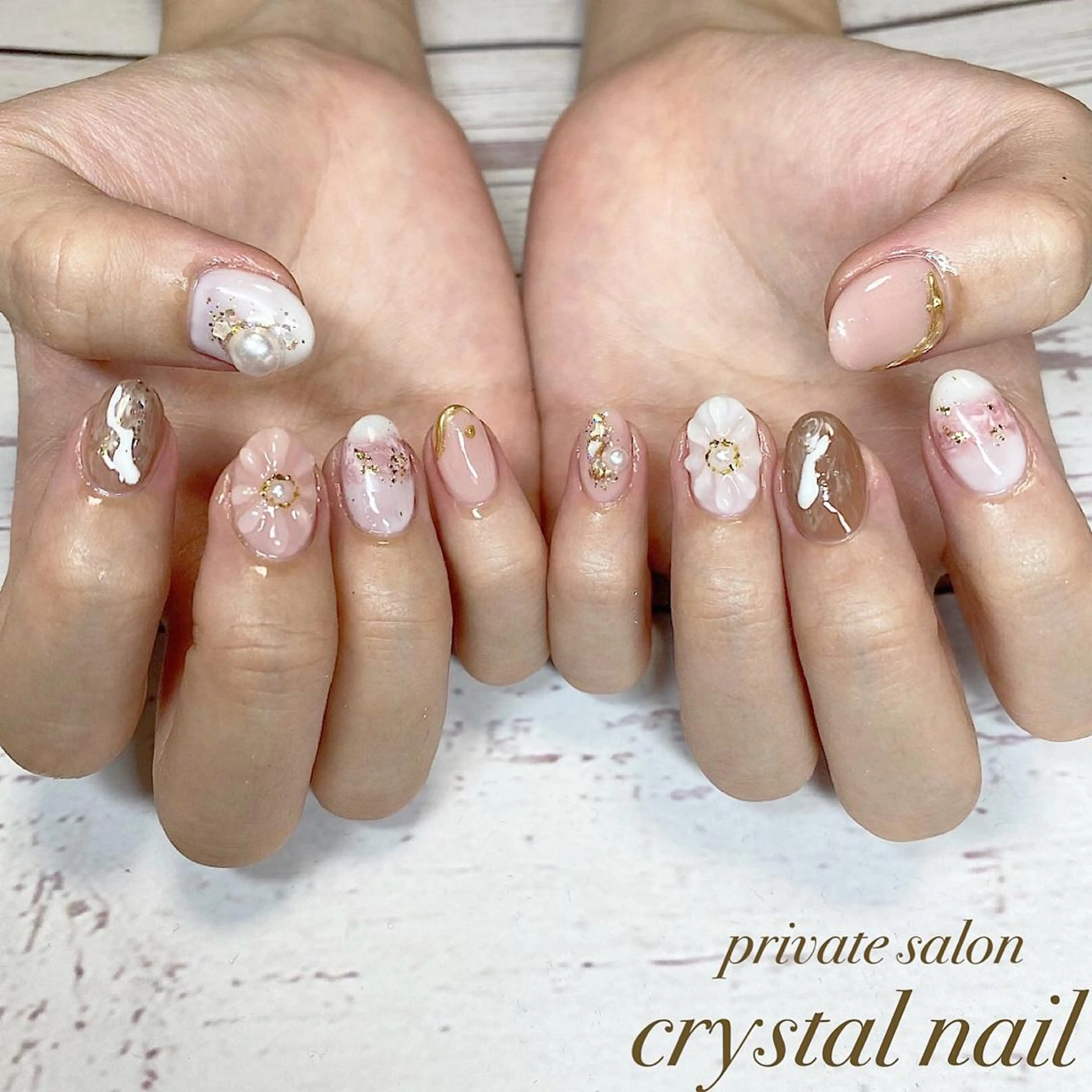 ネイル ニュアンスネイル ハンドネイル Crystal Nailのネイルデザイン