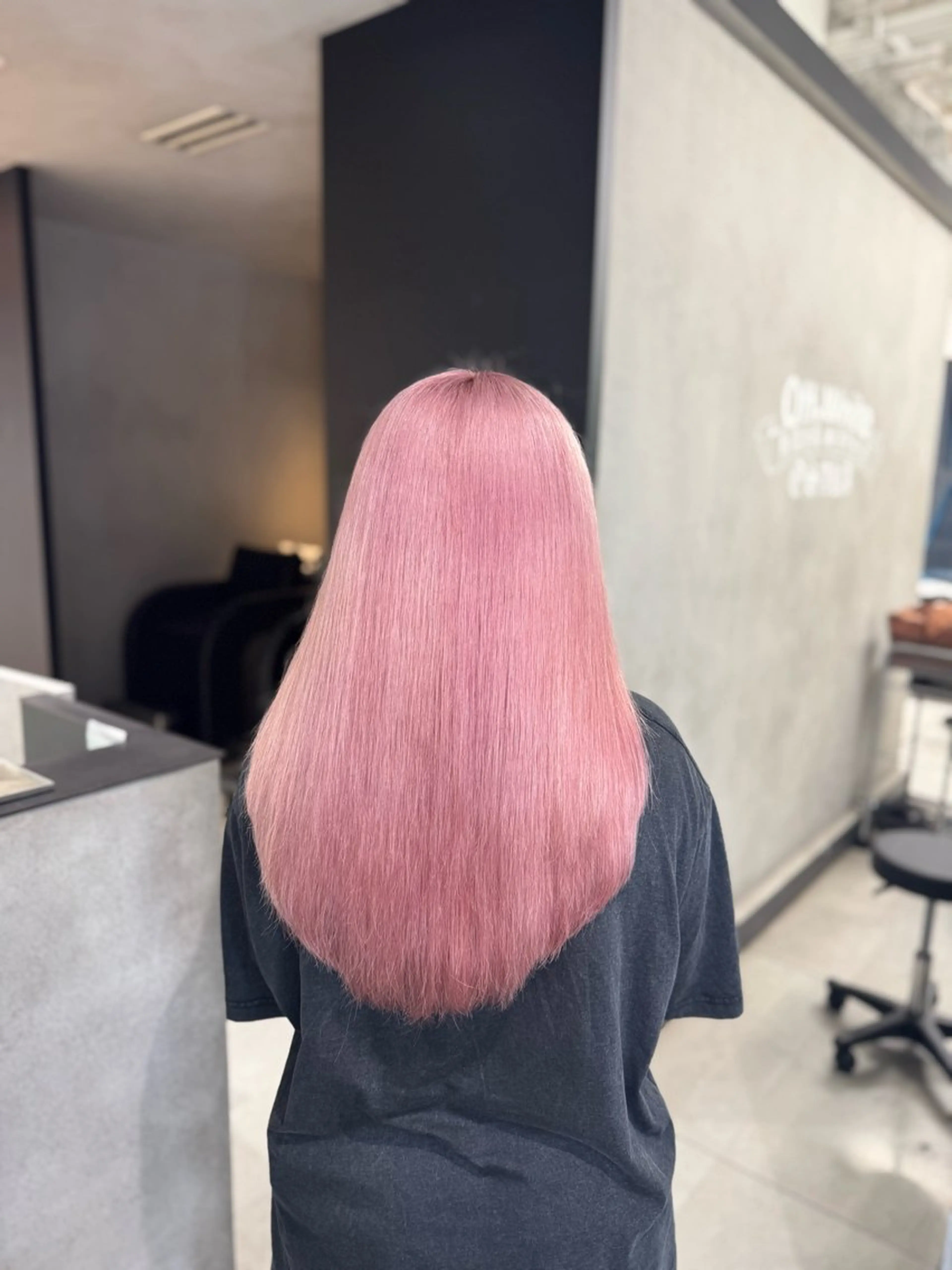 【🎀ハイトーンピンク🩷】ブリーチ2~3回の写真