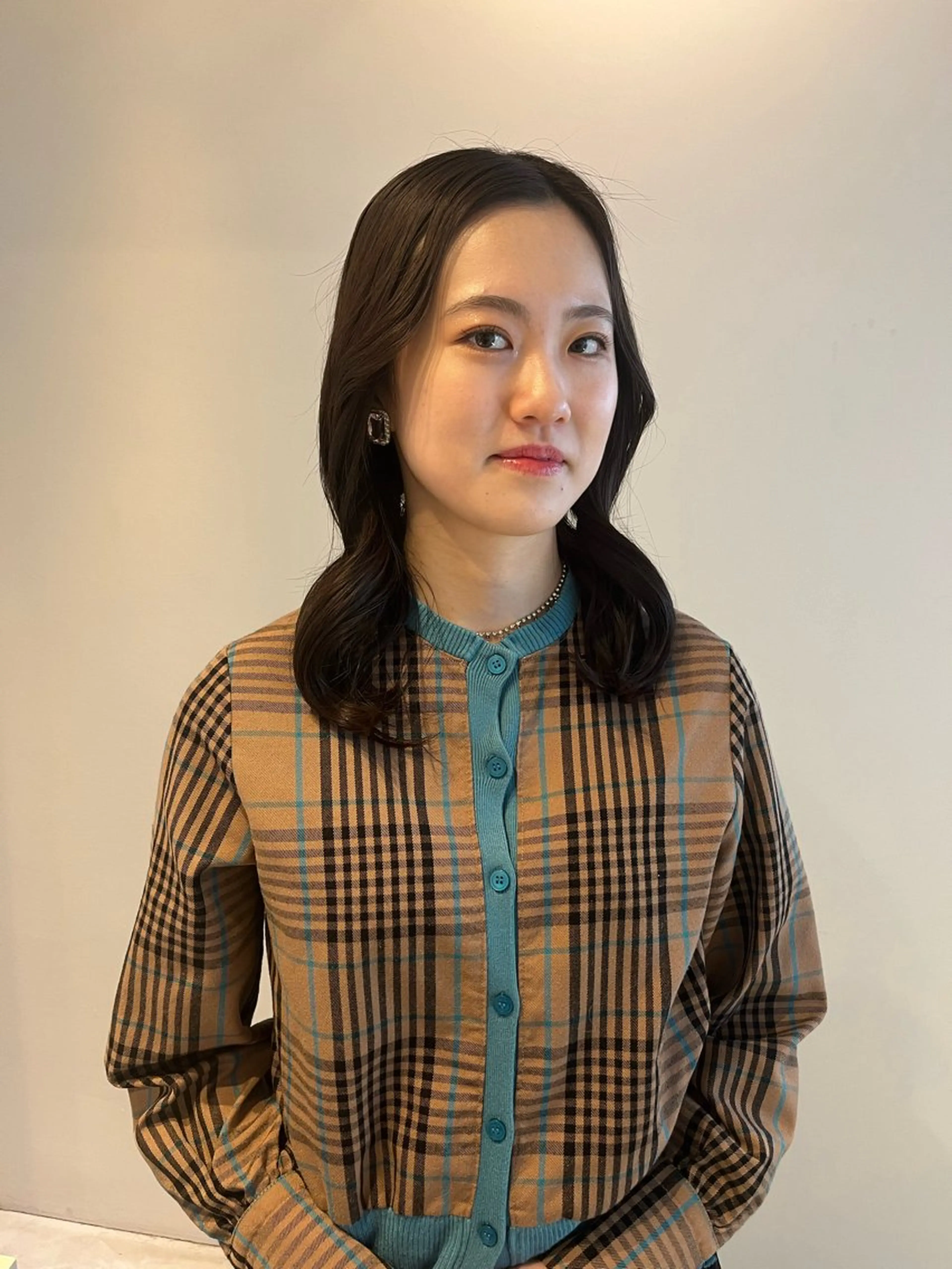 セミロング ALLYS 渋谷店所属・最高級の艶のある カラーmei🎨のヘアスタイル