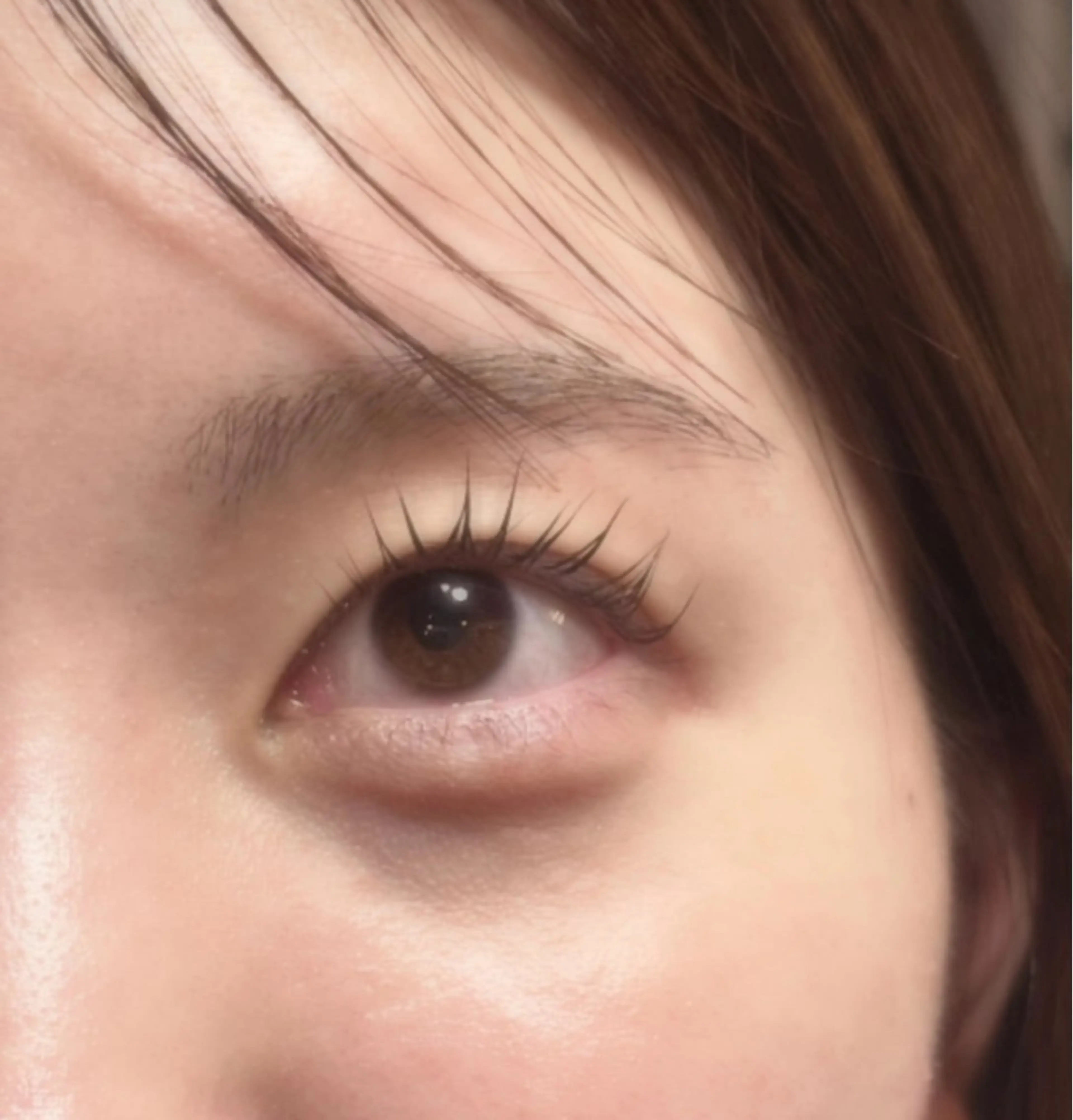 マツエク・マツパ オラプラノ所属・與那覇 有紗のヘアスタイル