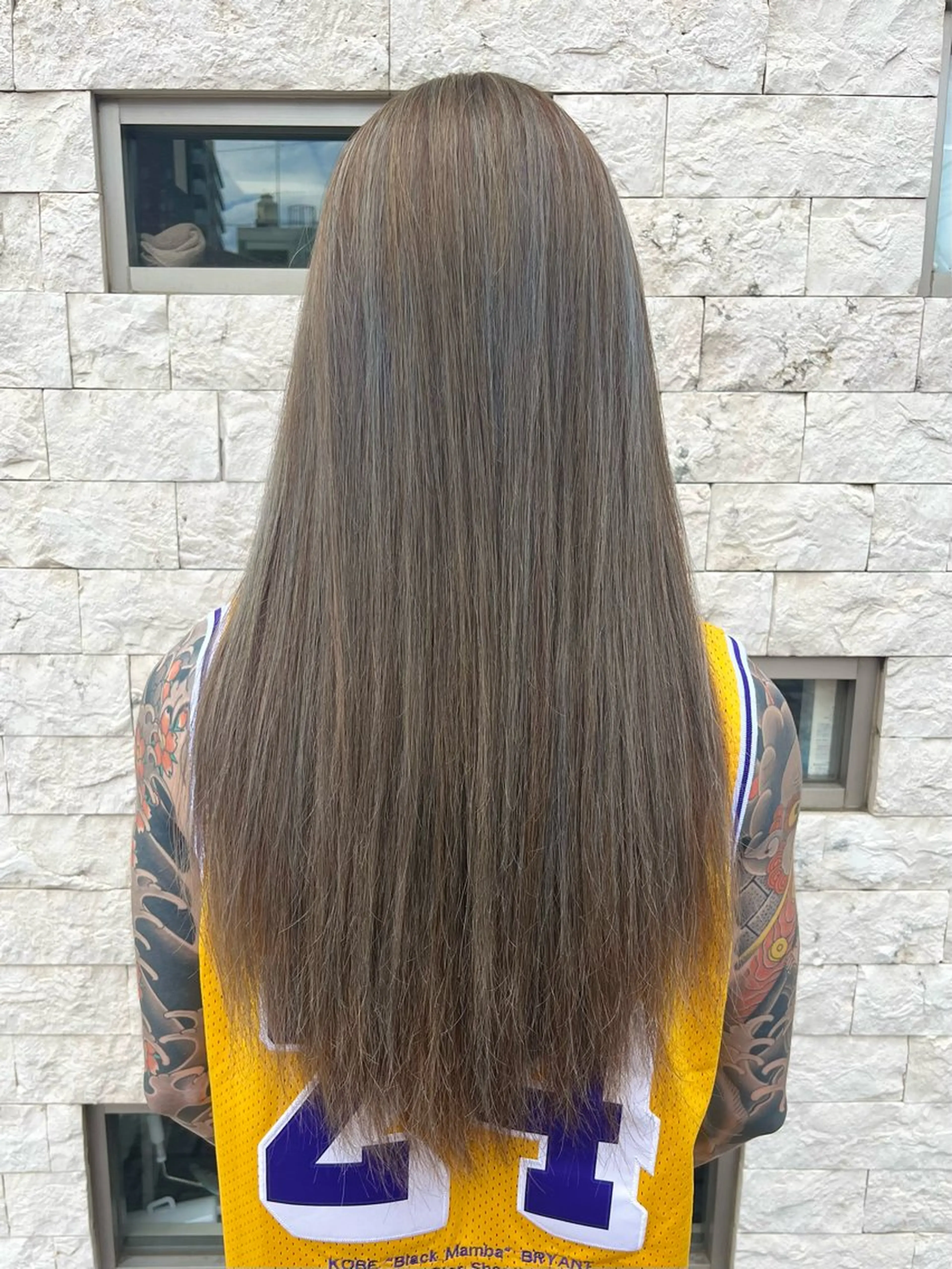 ロング カラー kisa nakajimaのヘアスタイル