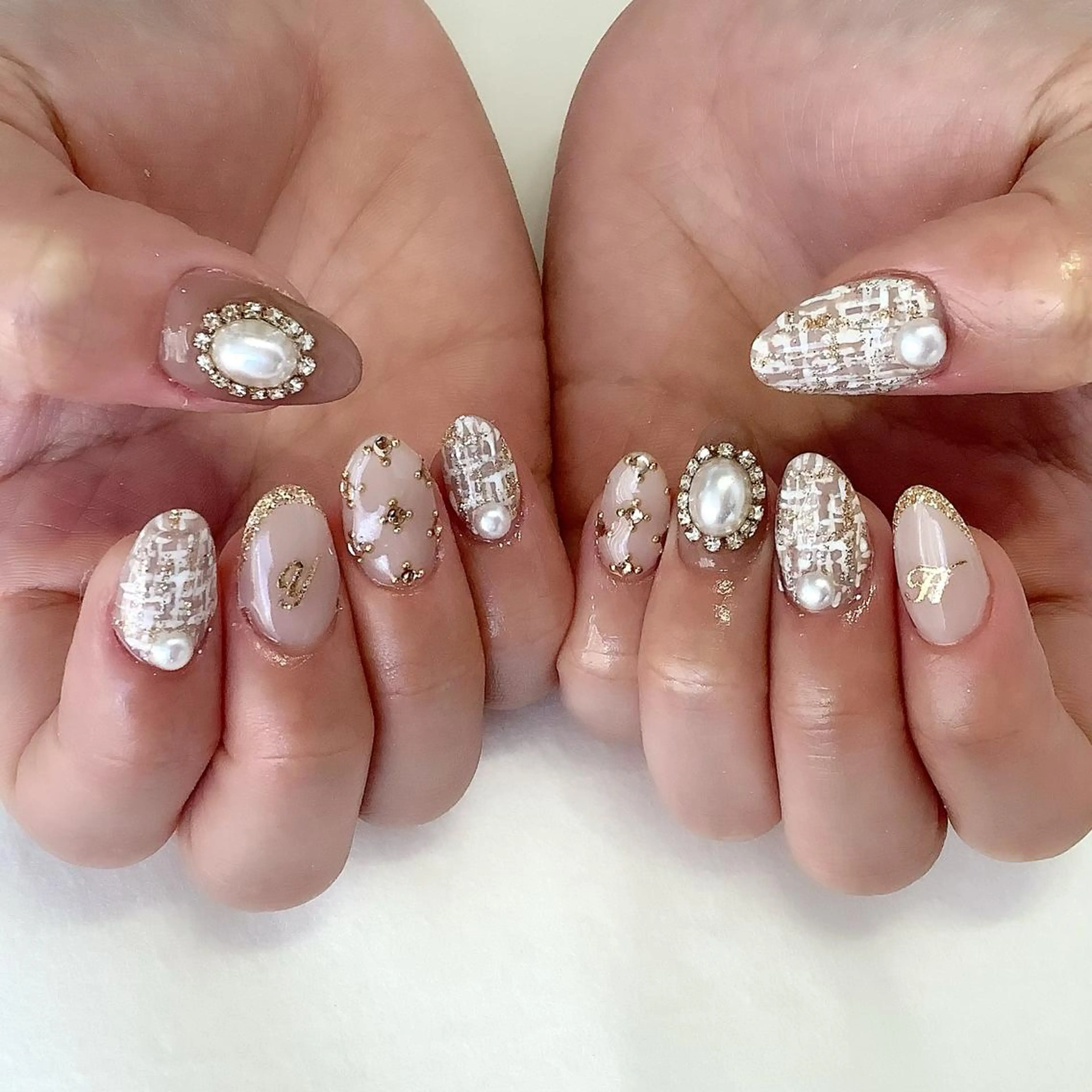 ネイル ハンドネイル 💎🐰 saki. m 🐰💎のネイルデザイン