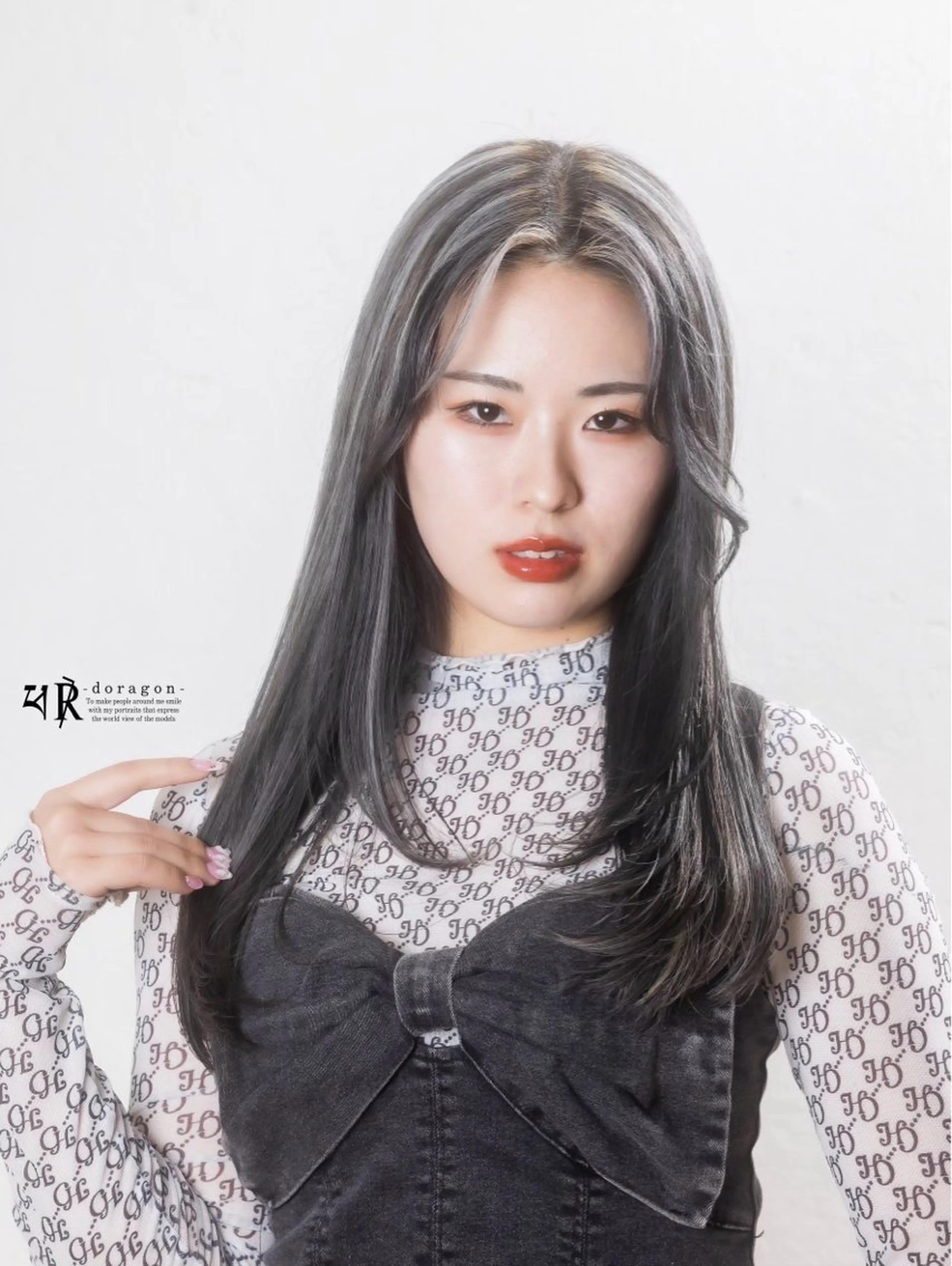 ロング カラー ハイライトカラー ハイライト broaden by anon所属・瀧上 寧音のヘアスタイル