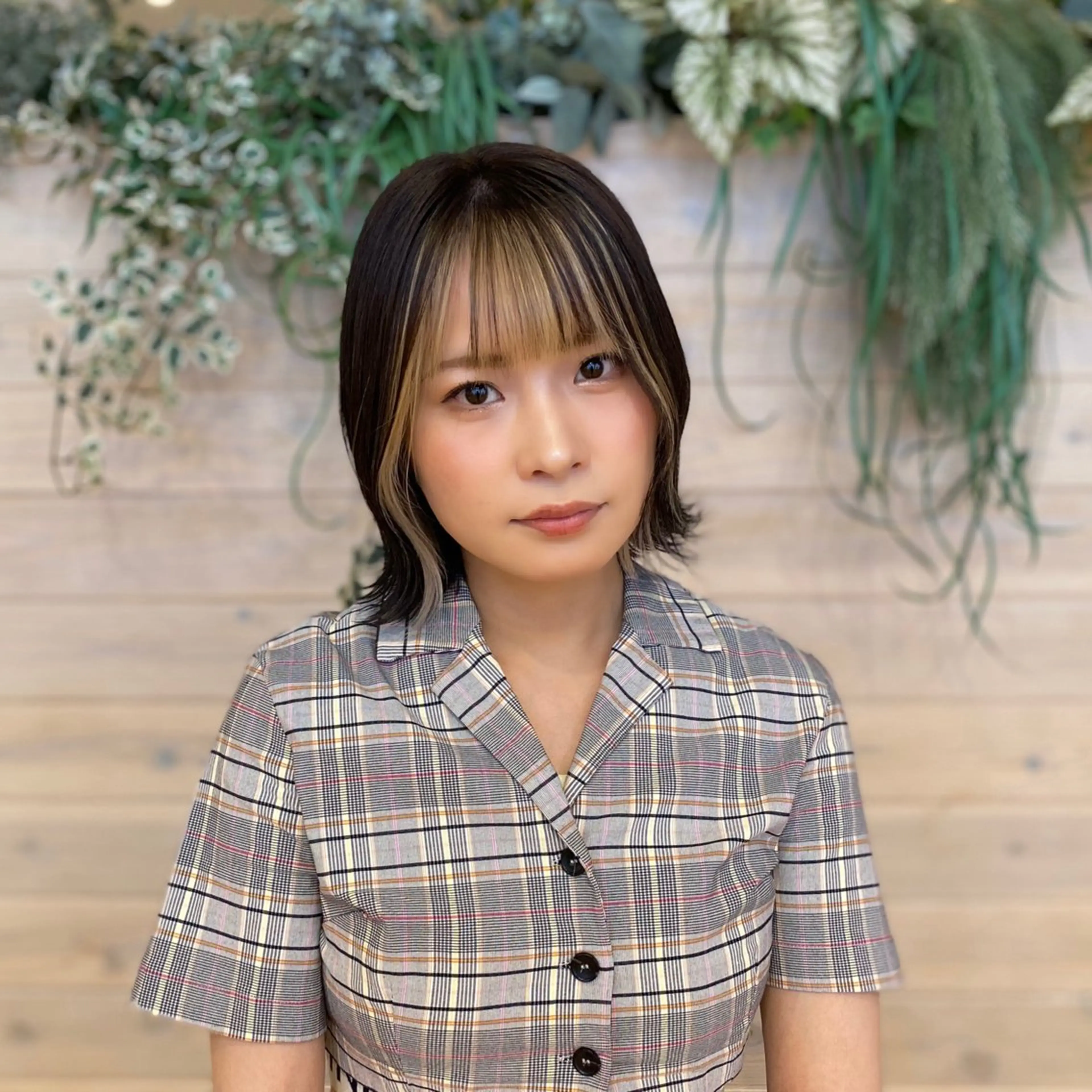 ショート カラー bluem所属・山西 真琴のヘアスタイル