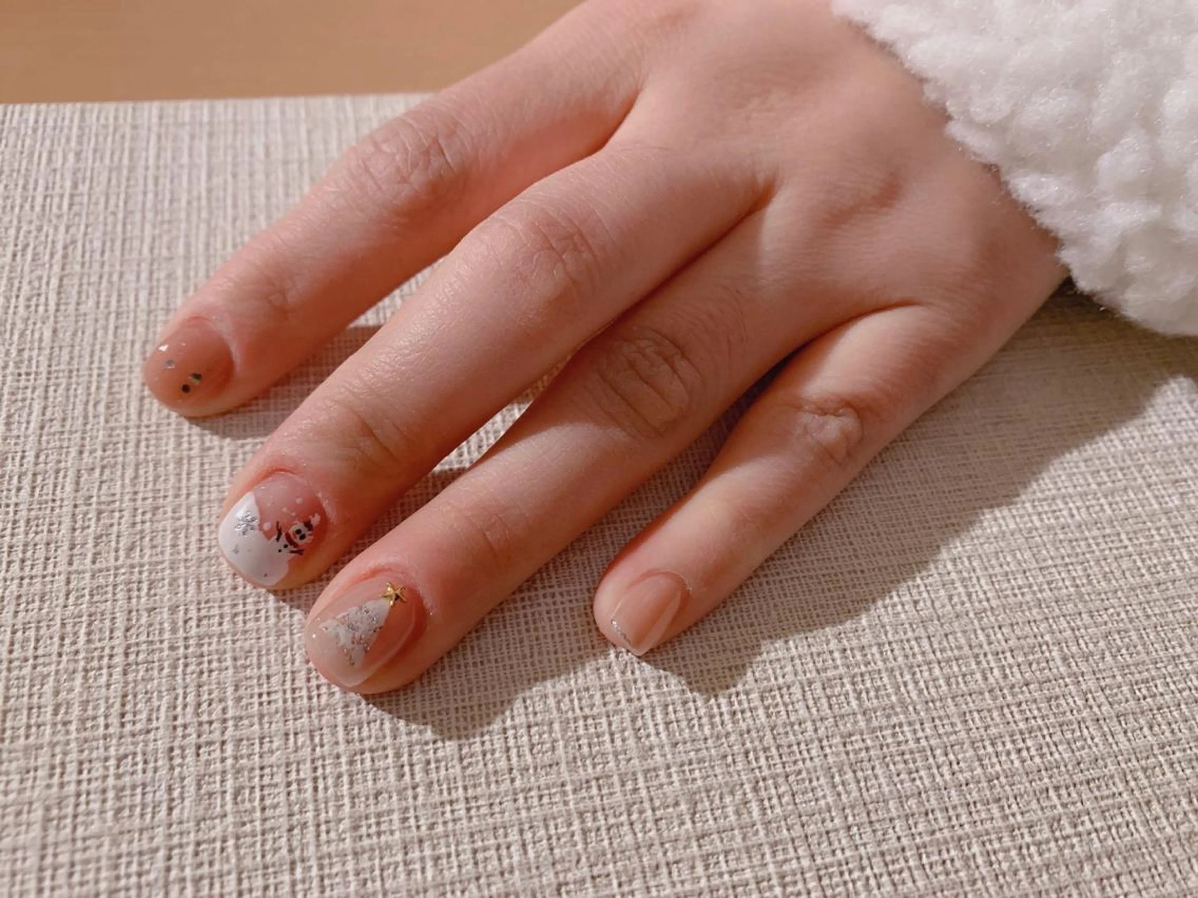 ネイル Cutil Nailsalon所属・Cutil. Nail🌈のネイルデザイン