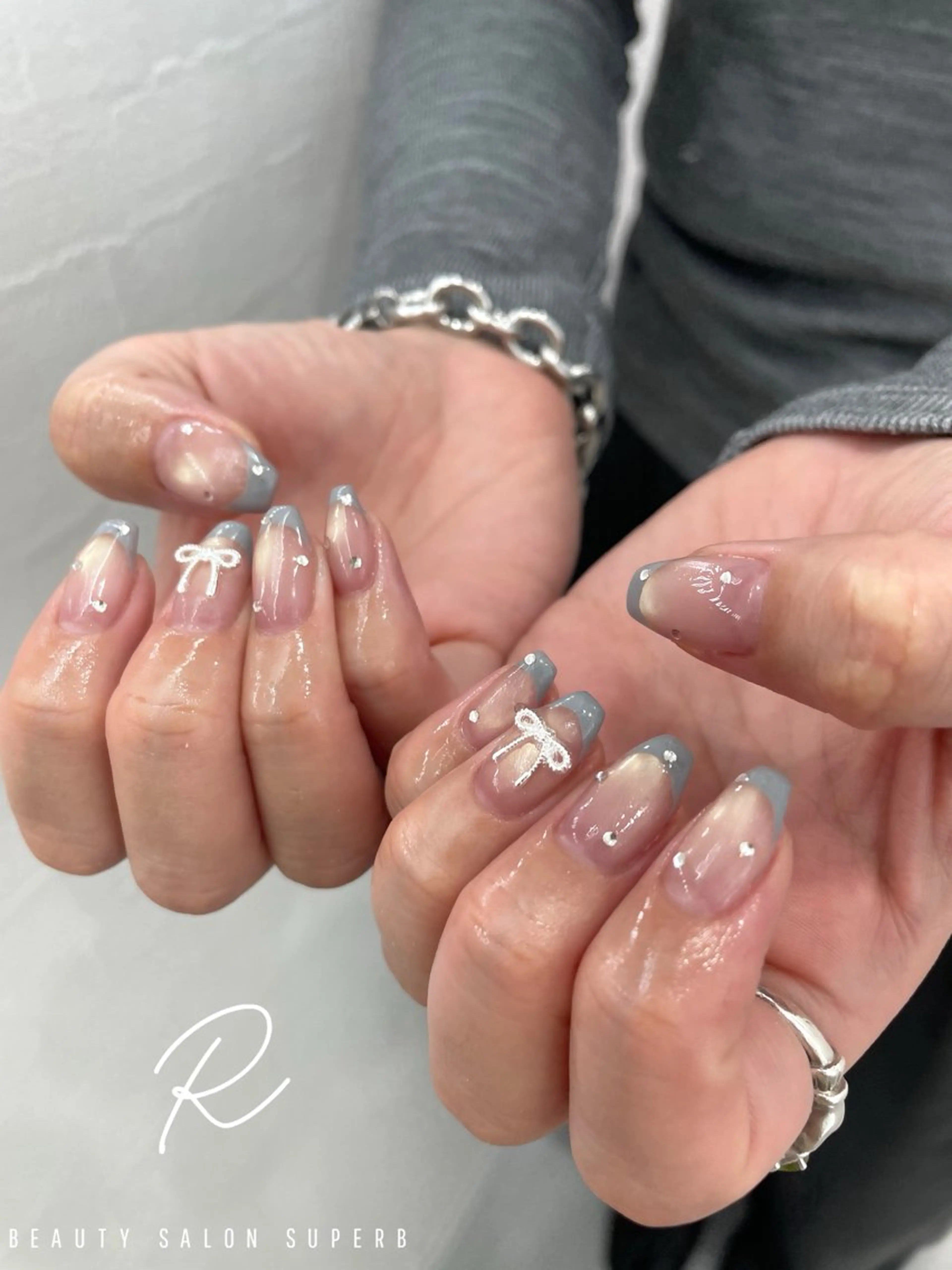 ネイル R MIIのネイルデザイン