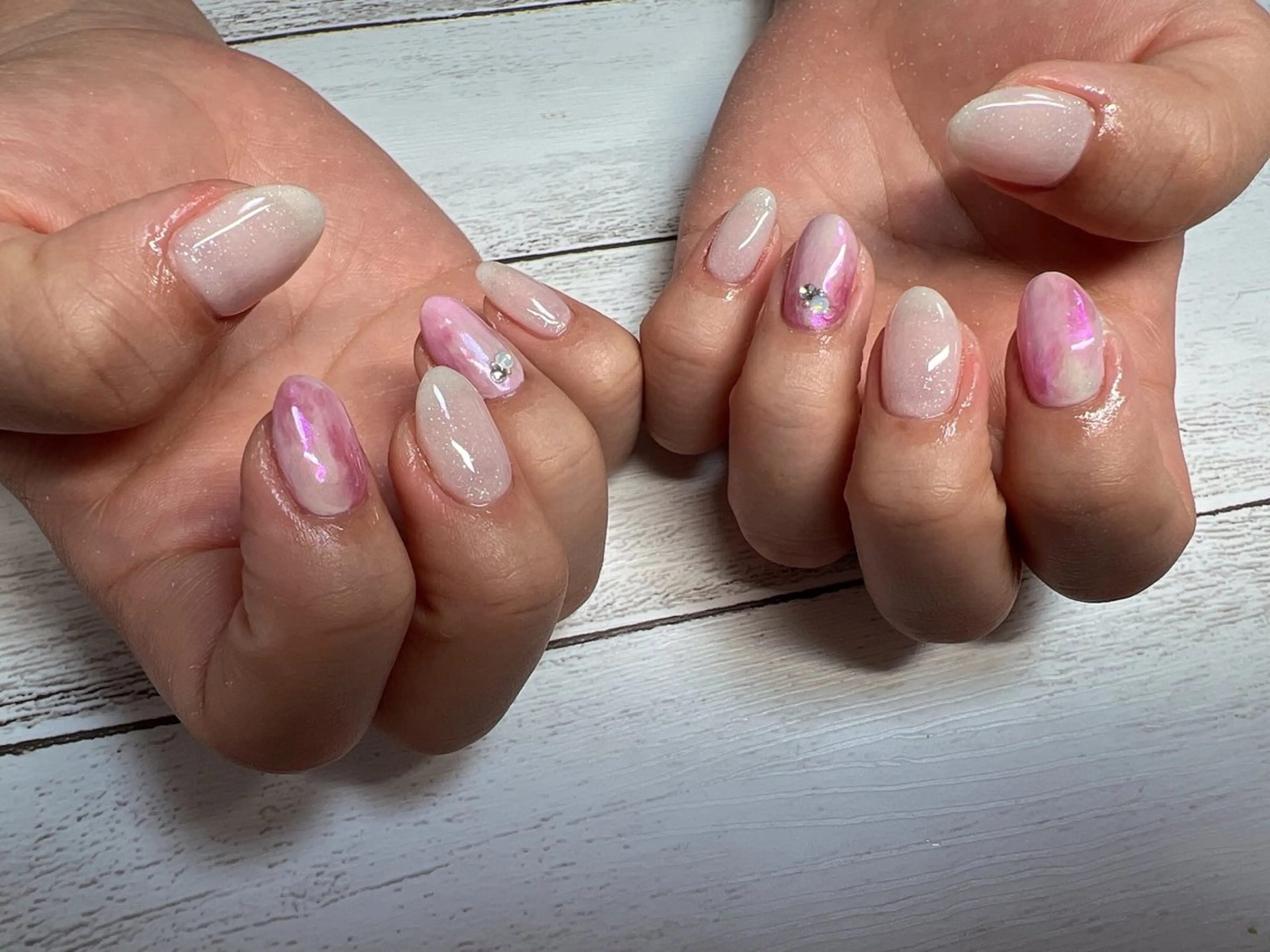 ネイル ハンドネイル Lavish nailのネイルデザイン