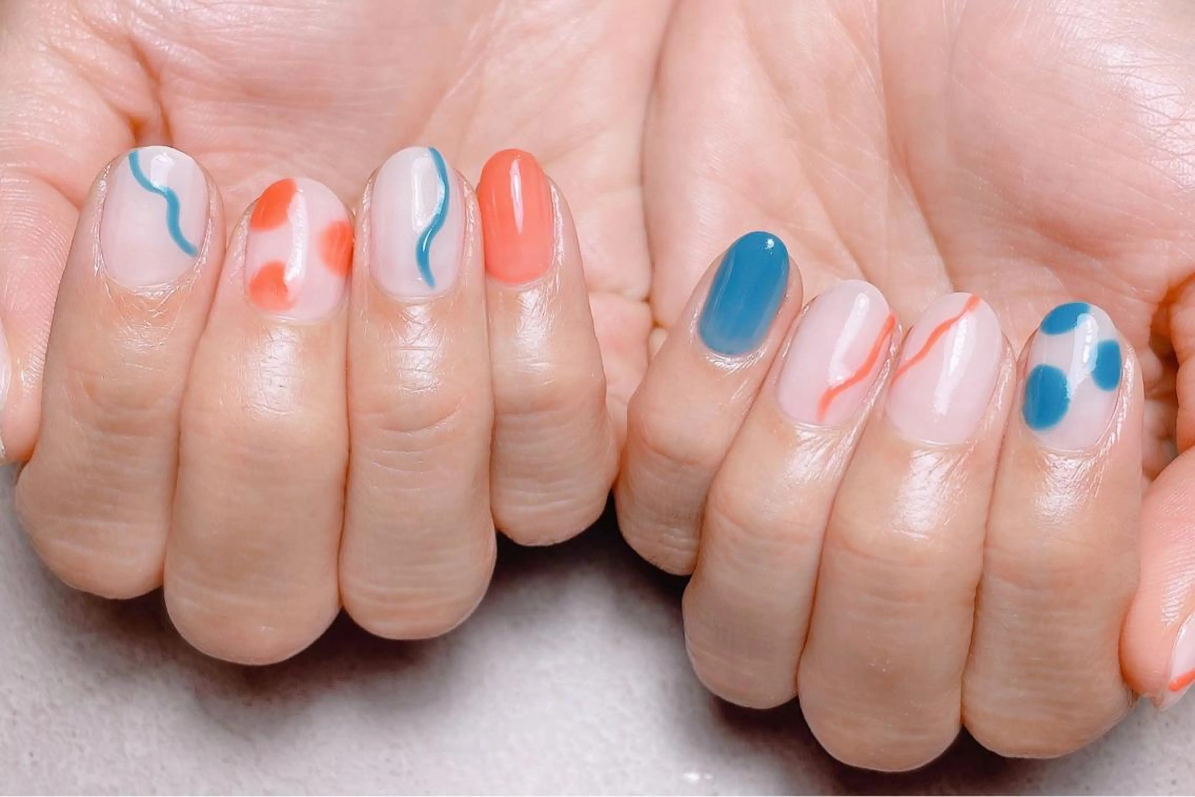 ネイル ジェルネイル グリーン オレンジ ハンドネイル 小林 ゆりあのネイルデザイン