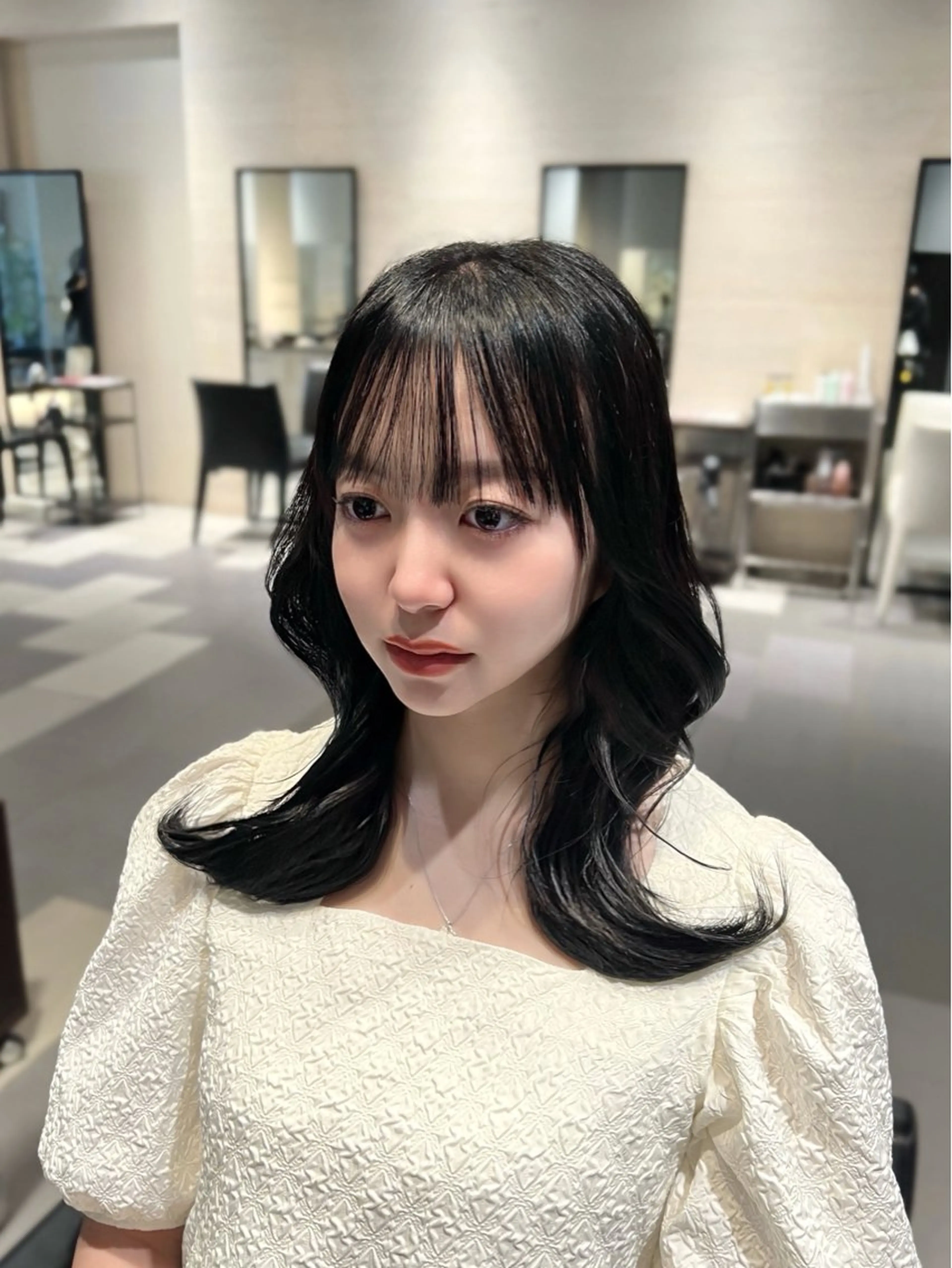 セミロング 韓国ヘア🇰🇷/ みう/미우 ☪︎のヘアスタイル