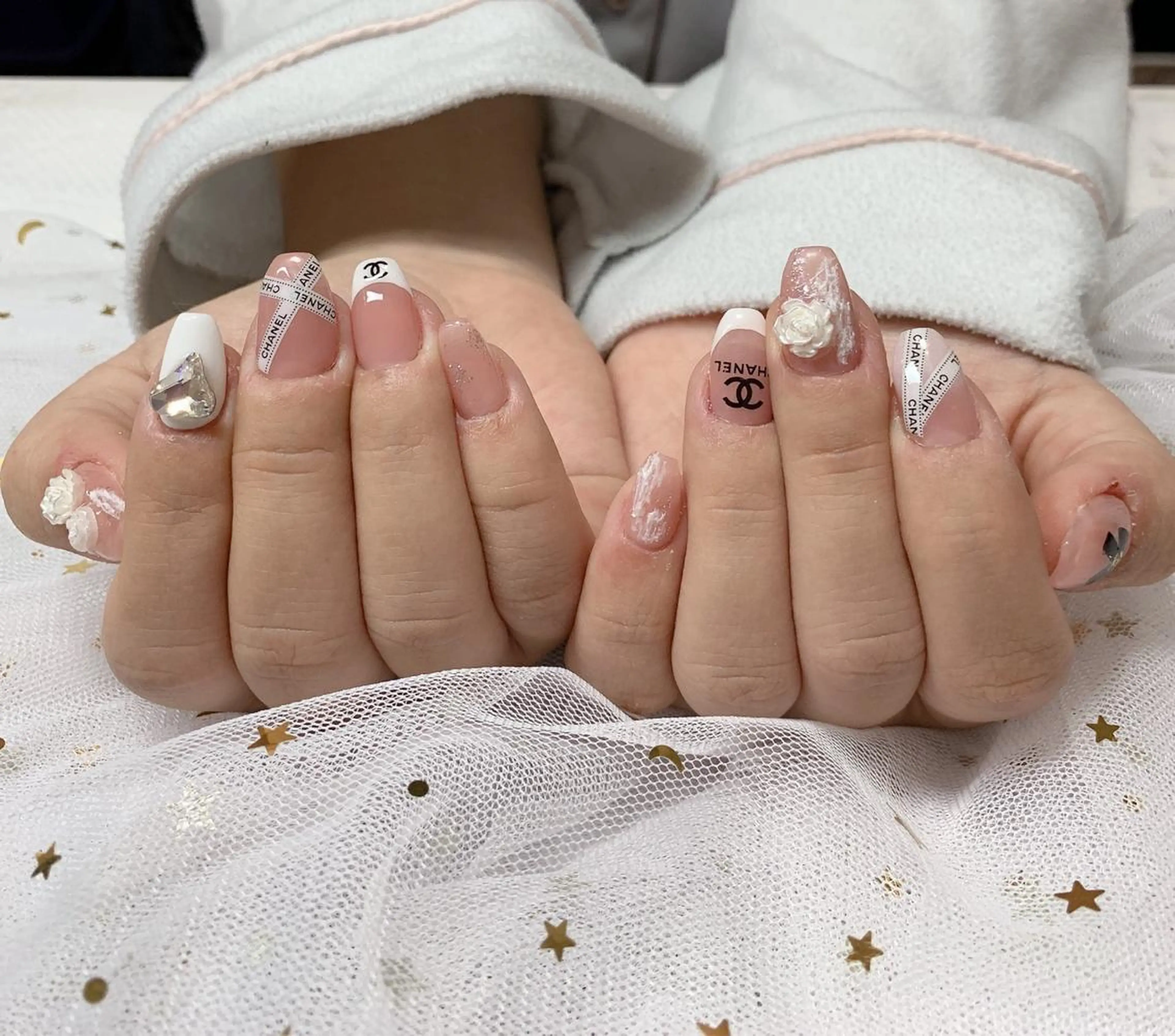 ネイル ゆず秋葉原 Vickyのネイルデザイン