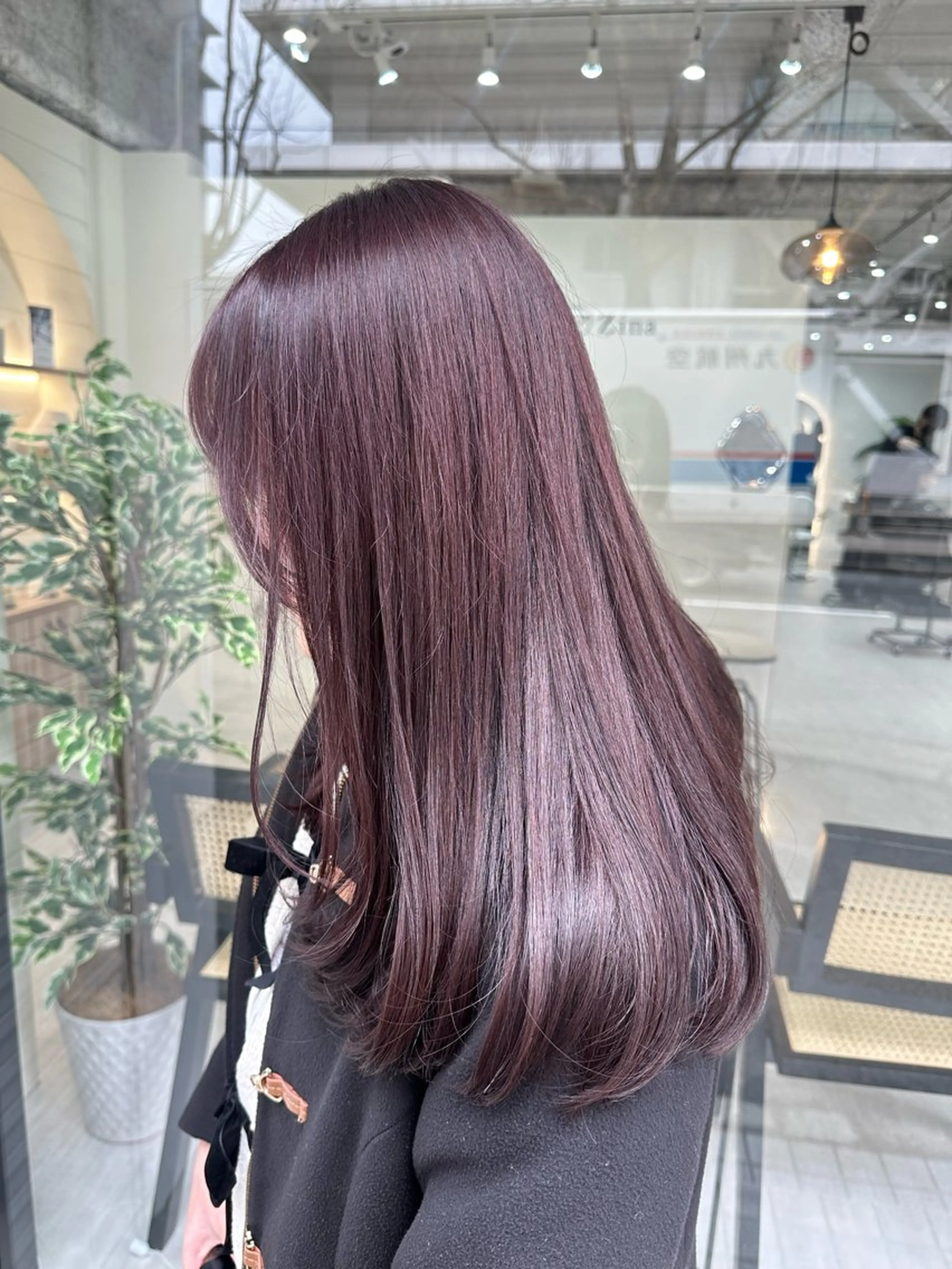 セミロング カラー アディクシーカラー ブリーチ ケアブリーチ デザインカラー ダブルカラー 韓国ヘア顔周りカット 艶髪ベージュtamaのヘアスタイル