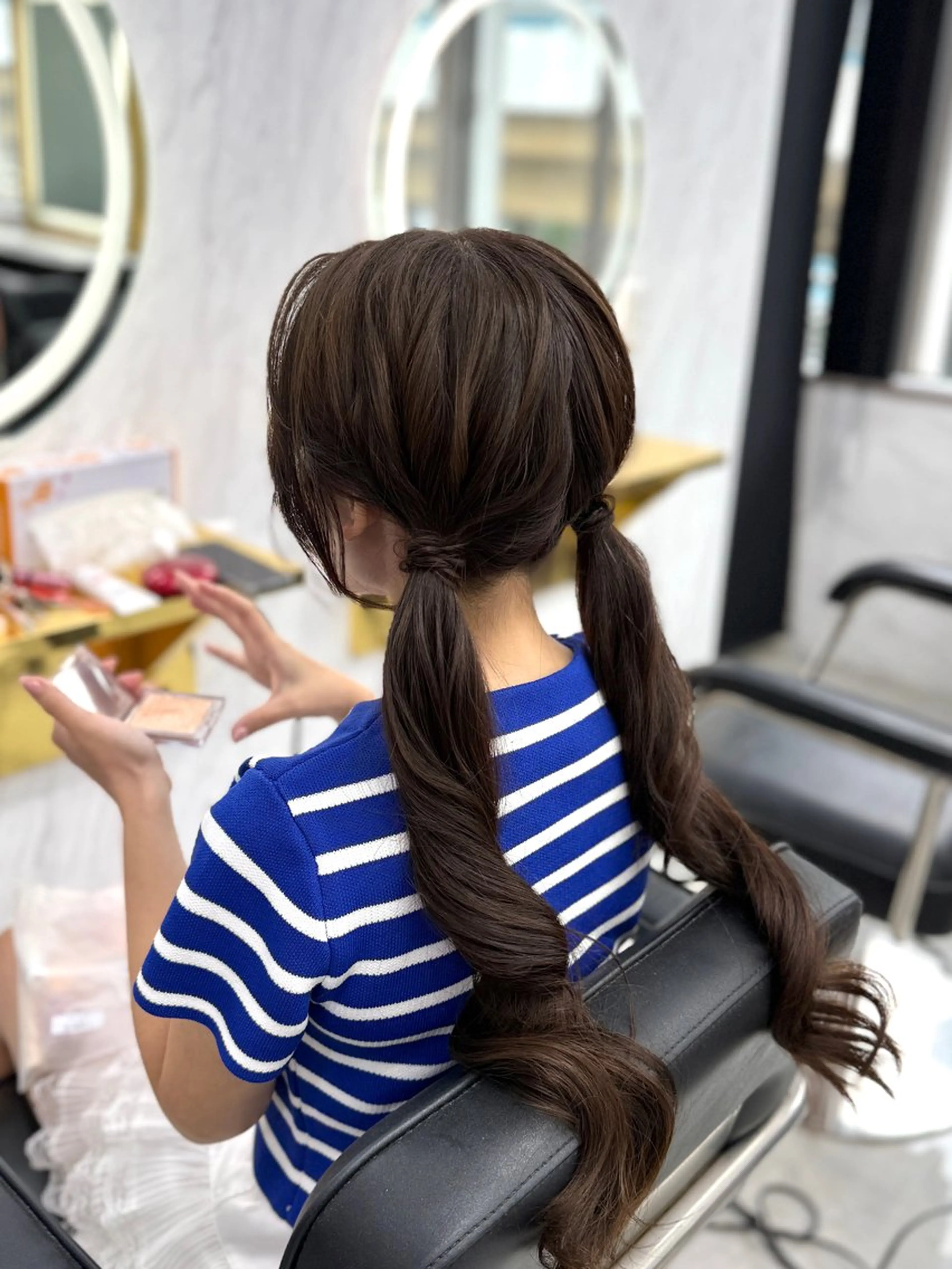 ロング ヘアアレンジ ヘアセット エクステ🩵ブリーチ 韓国ヘア🩵KAEのヘアスタイル