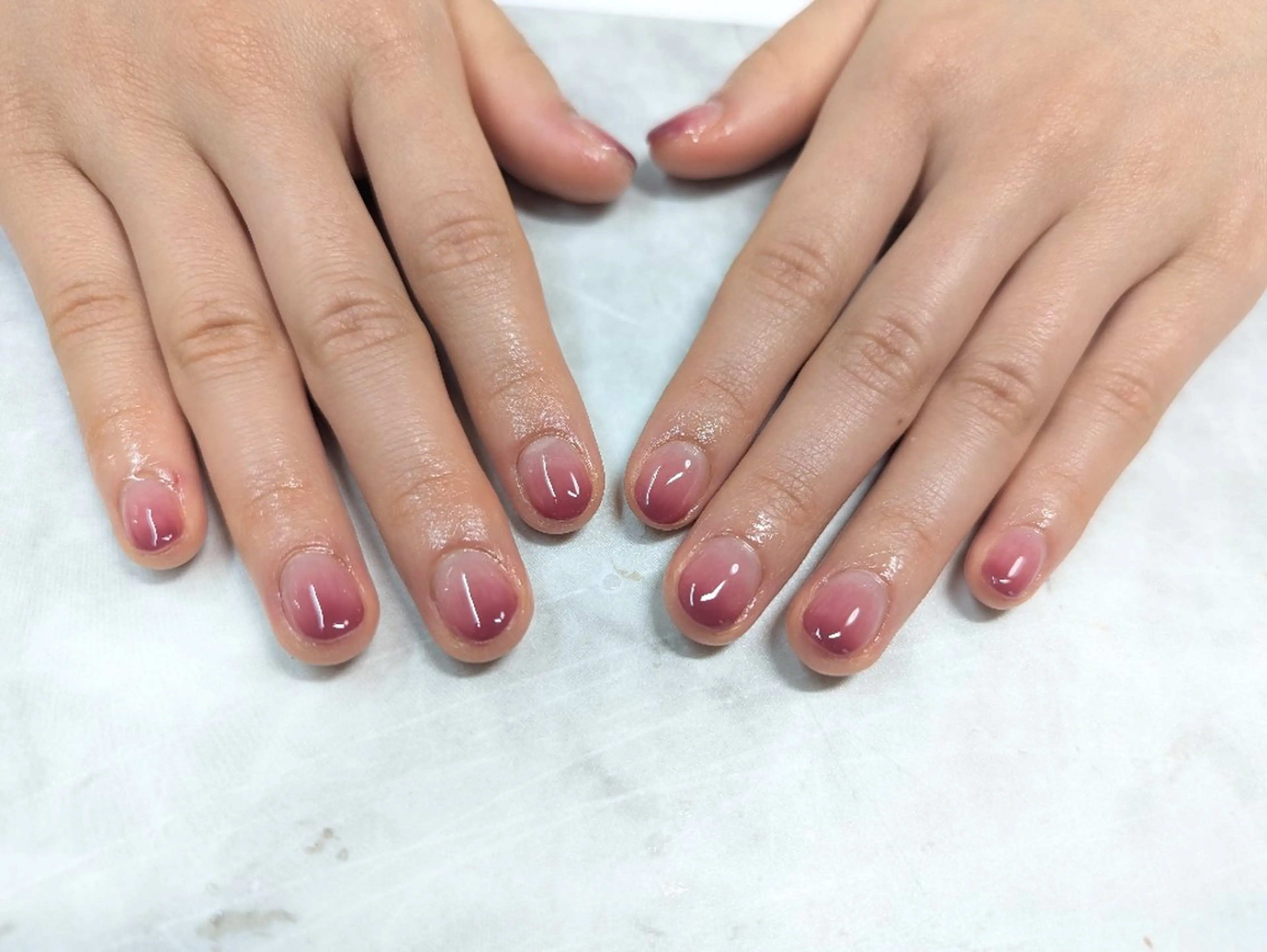 ネイル グラデーション ハンドネイル Nailsalon Graciasのネイルデザイン