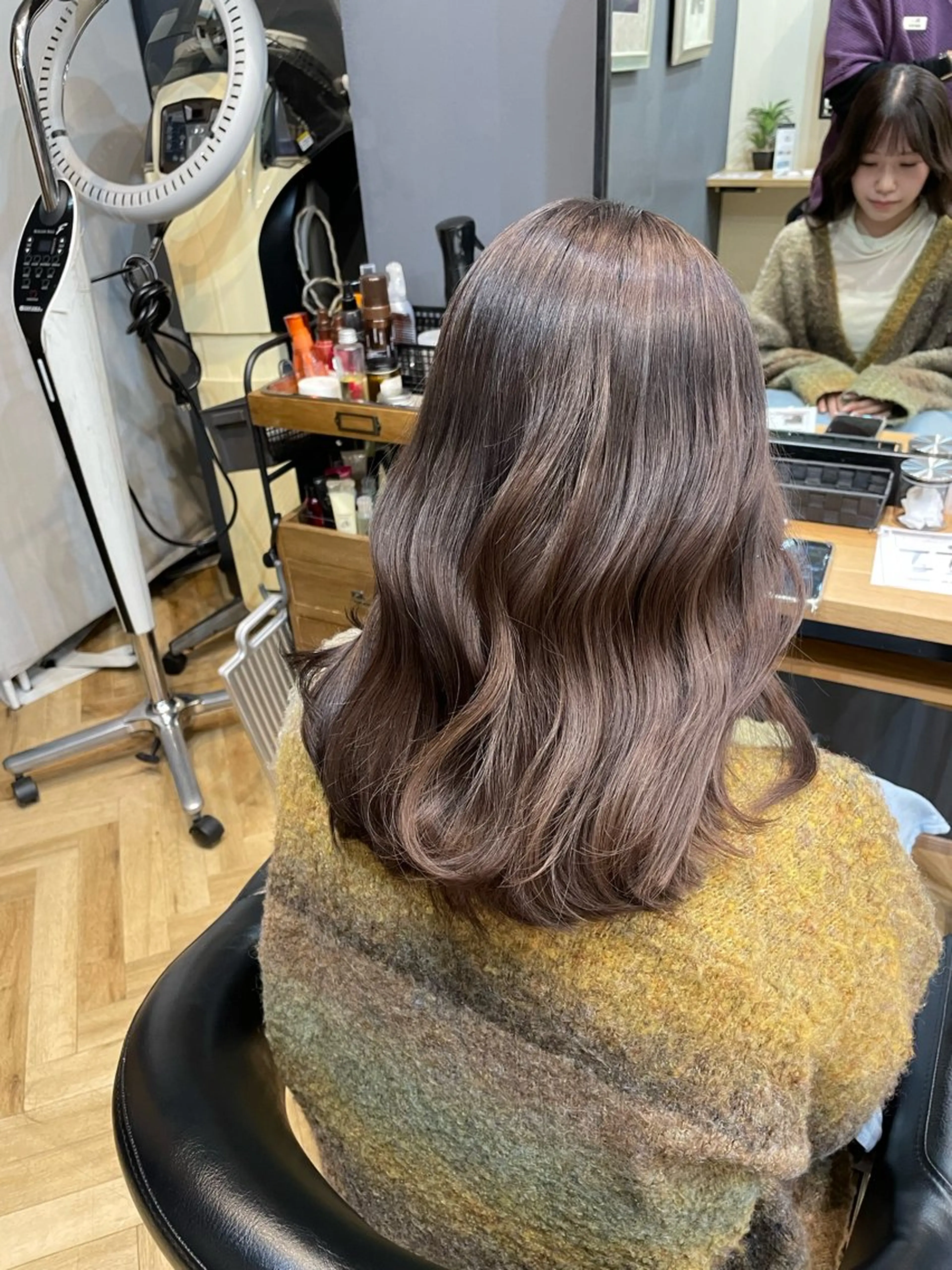 ロング アッシュ アッシュブラウン 韓国ヘア/レイヤー 🇰🇷/艶髪/長橋のヘアスタイル