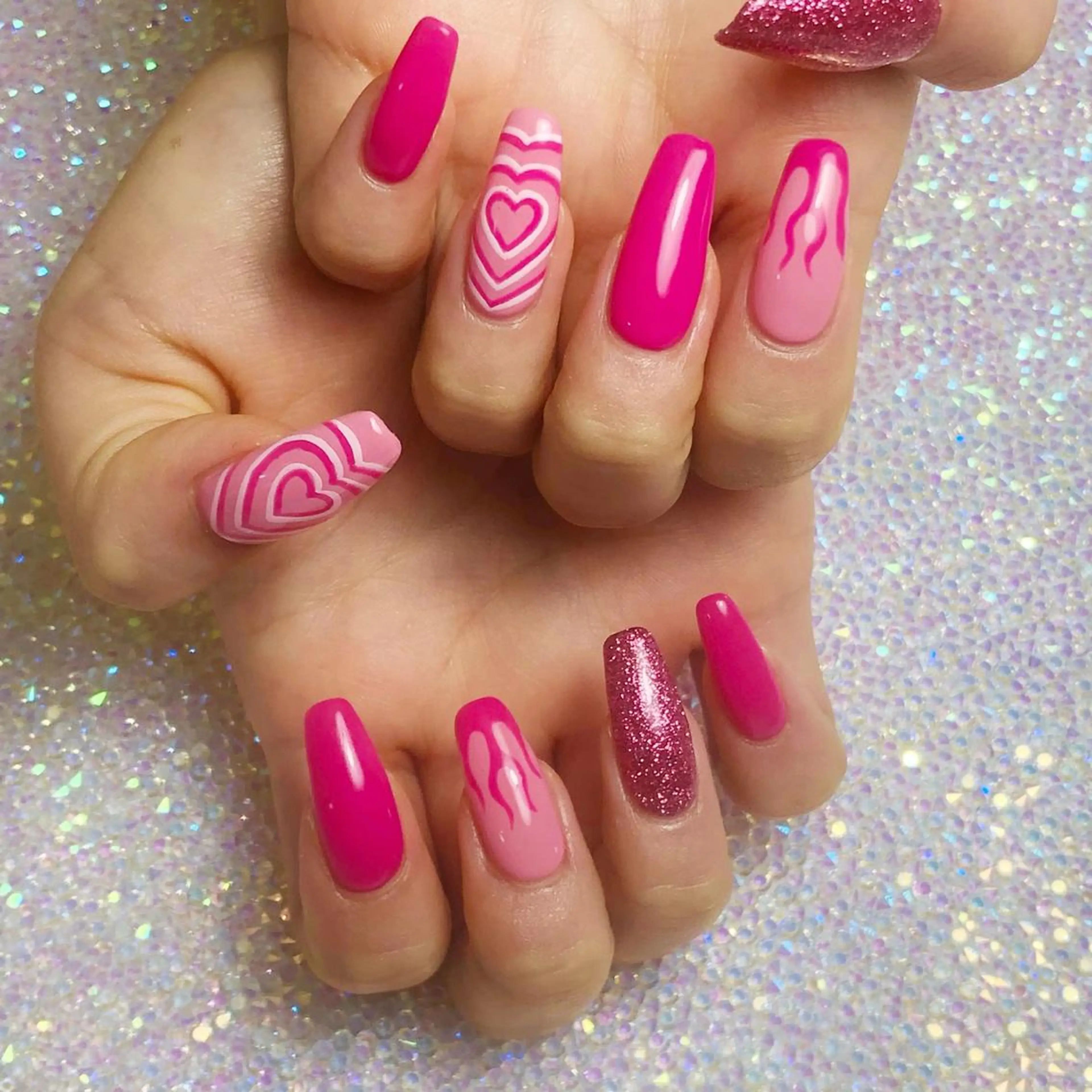 ネイル アートネイル フットネイル ジェルネイル キラキラネイル 韓国ネイル ハンドネイル Y nail なんば堀江店のネイルデザイン