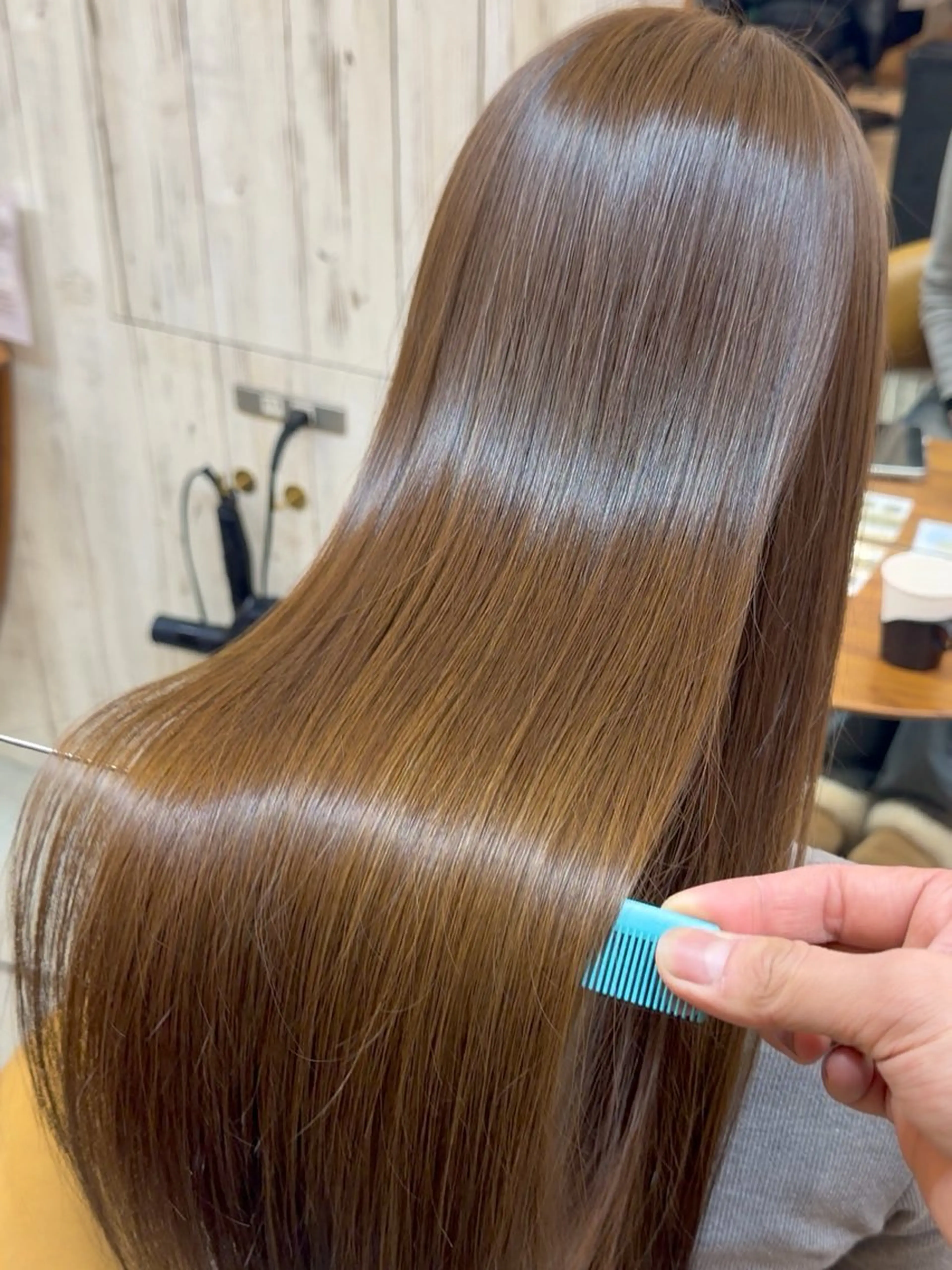 ロング カラー ボブ 髪質改善 レイヤーカット 似合わせカット 縮毛矯正 カット 縮毛矯正 トリートメント 縮毛矯正/髪質改善 /ボブ/ともきのヘアスタイル