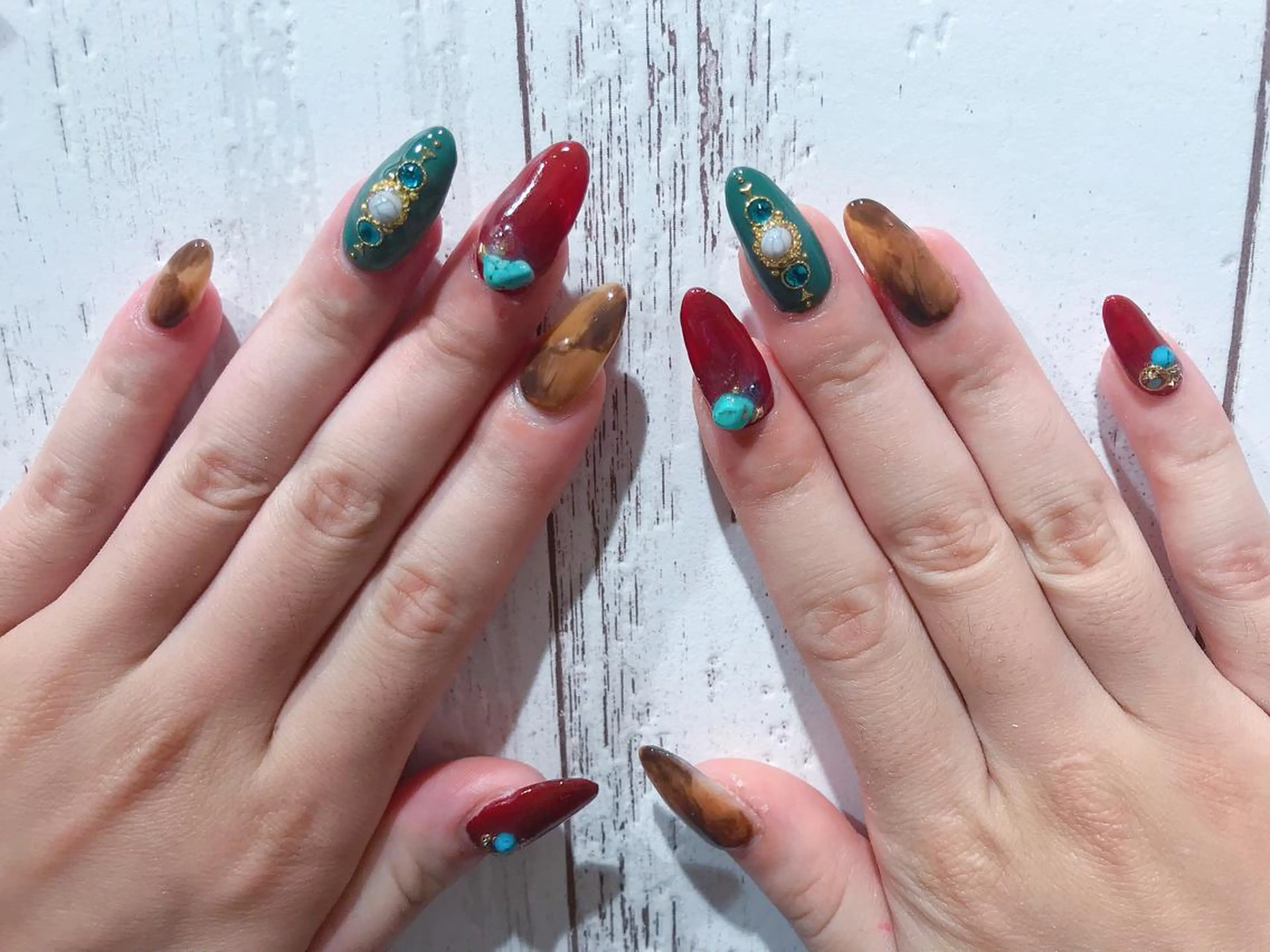 ネイル nail room clear. パラジェル所属・sode shioriのネイルデザイン