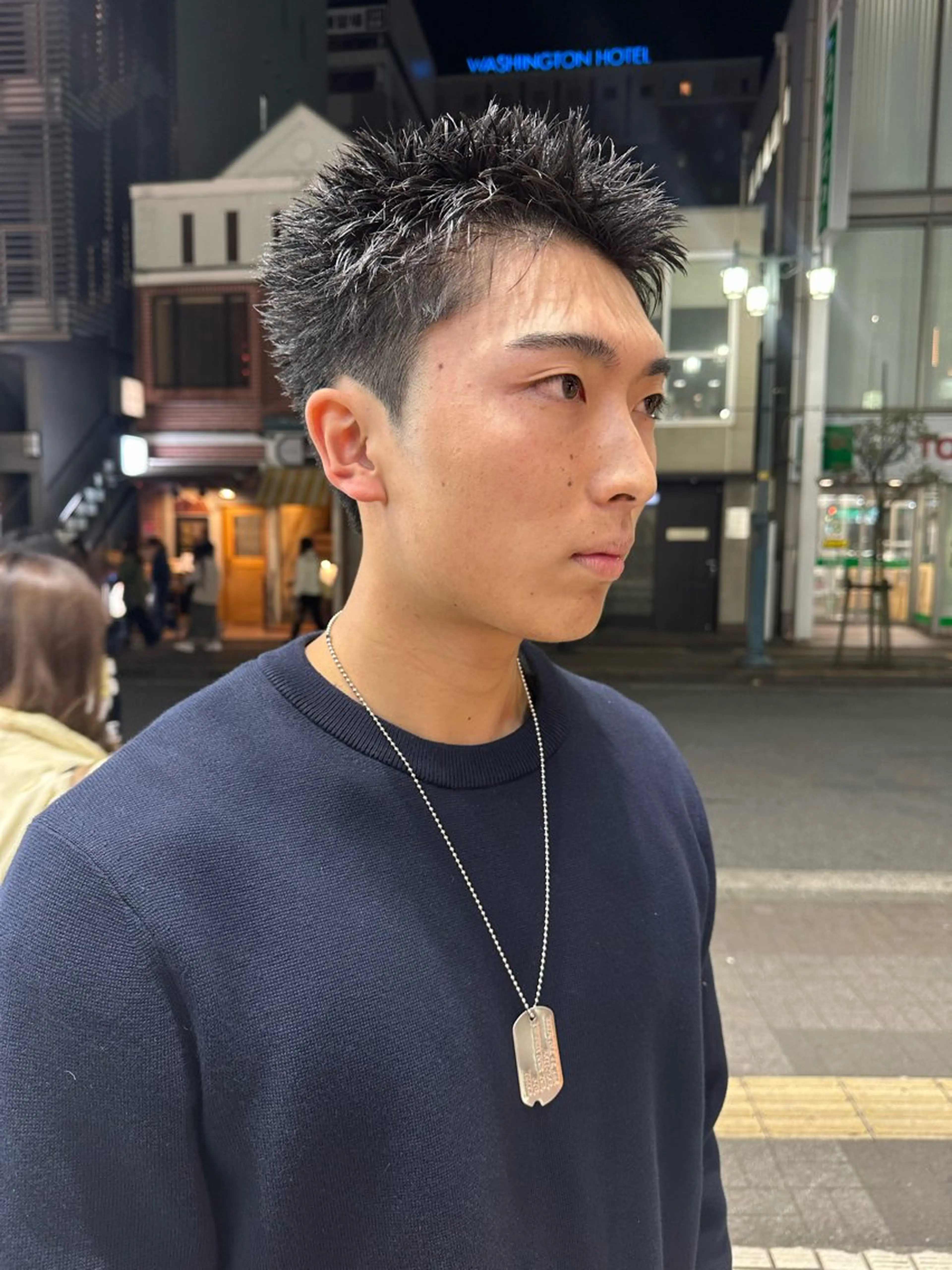 ショート メンズ メンズブリーチ メンズハイトーン メンズインナーカラー 髪質改善 ショートヘア Rei/ 縮毛矯正/ ハイライトカラー募集のヘアスタイル