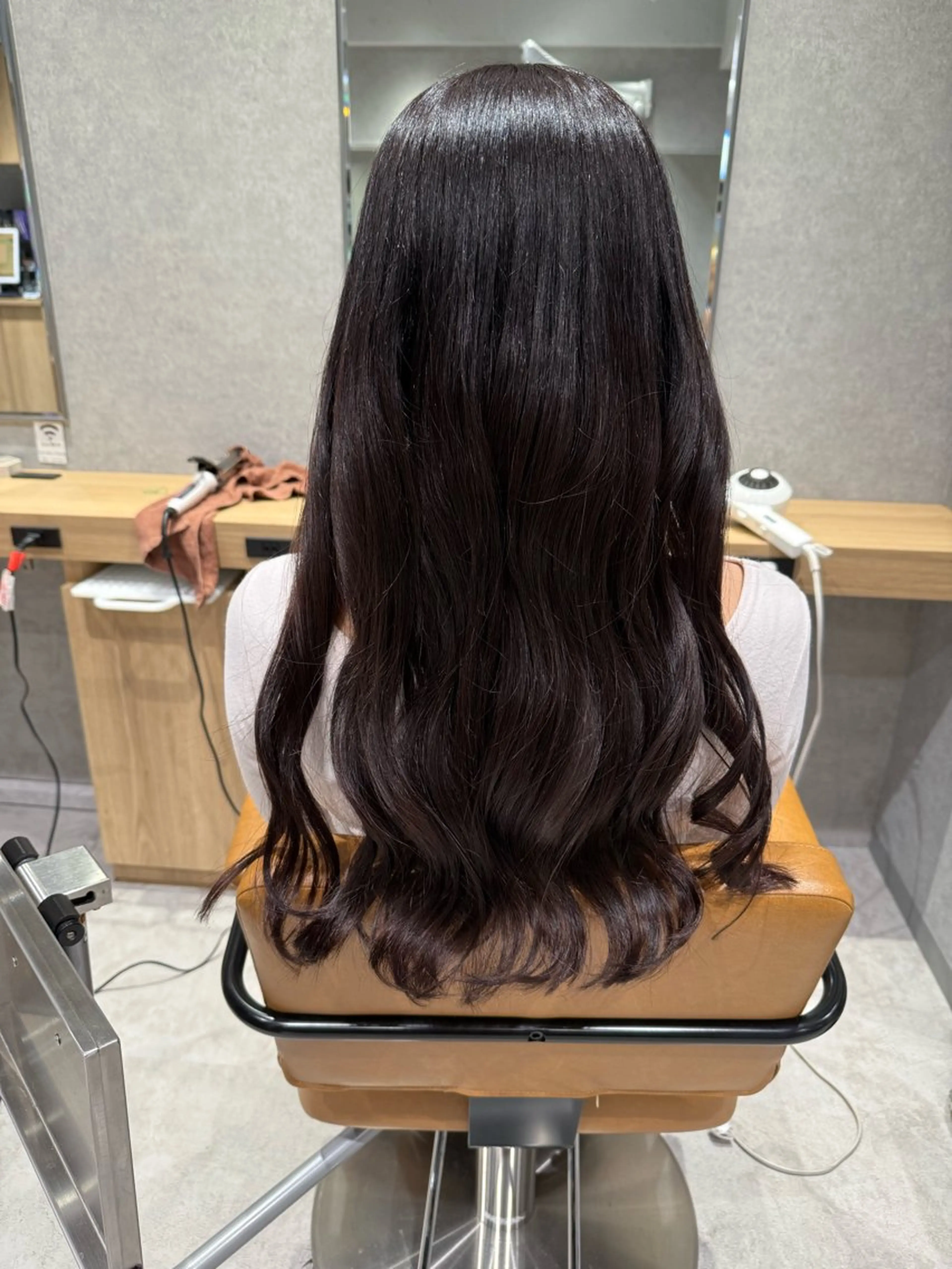 ロング 青木 あいかのヘアスタイル