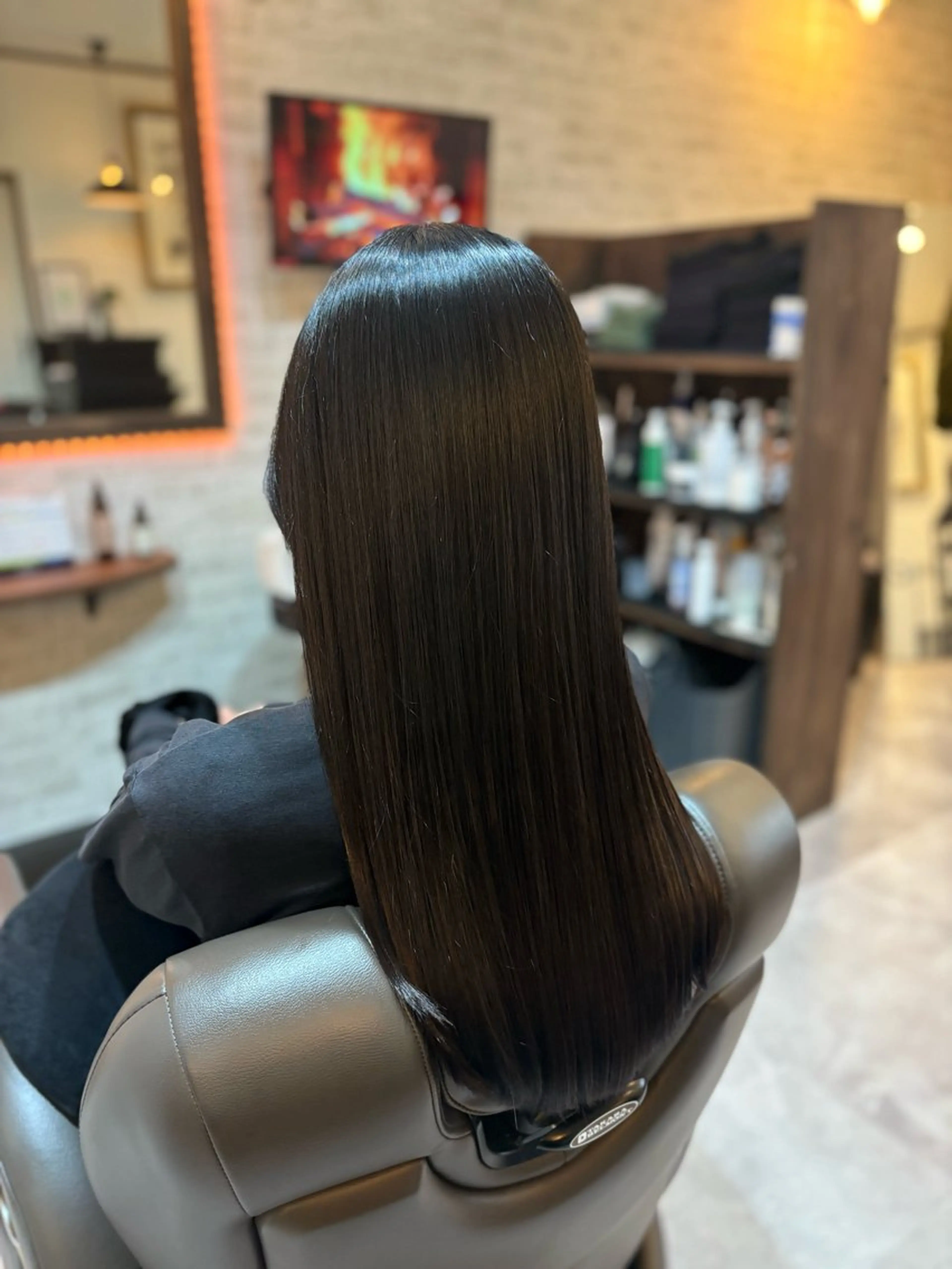 セミロング ツヤ髪専門美容師 桑原　和誠のヘアスタイル