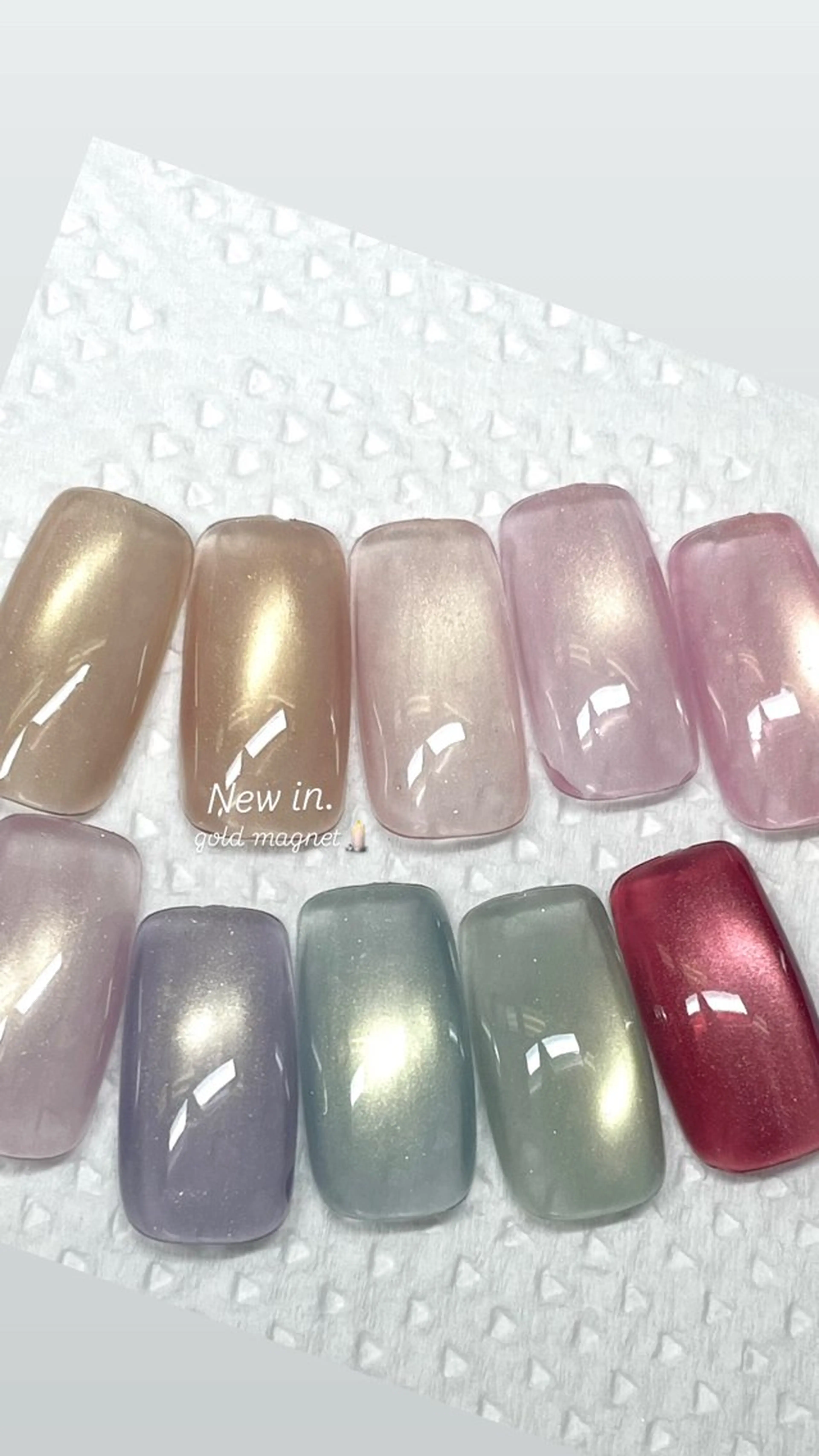 ネイル Me d'eau所属・Me d'eau Rinaのネイルデザイン