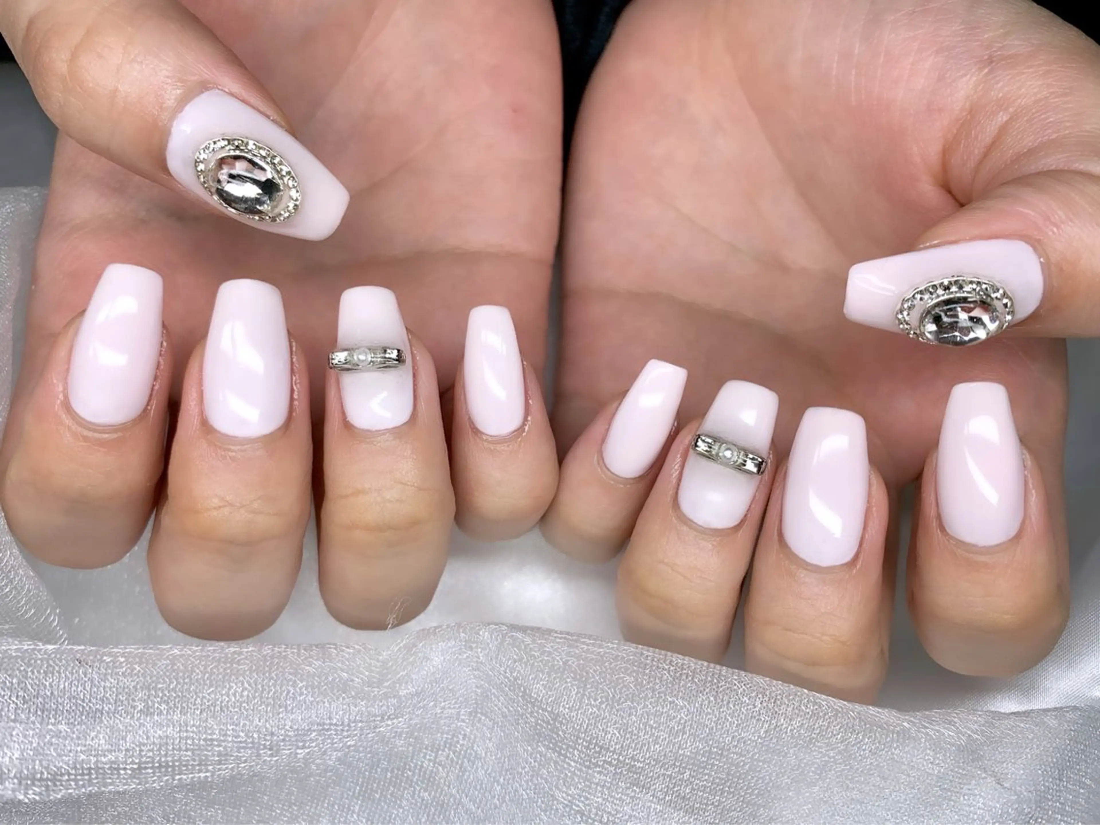 ネイル Roi〈ロワ〉 Yume🎀のネイルデザイン