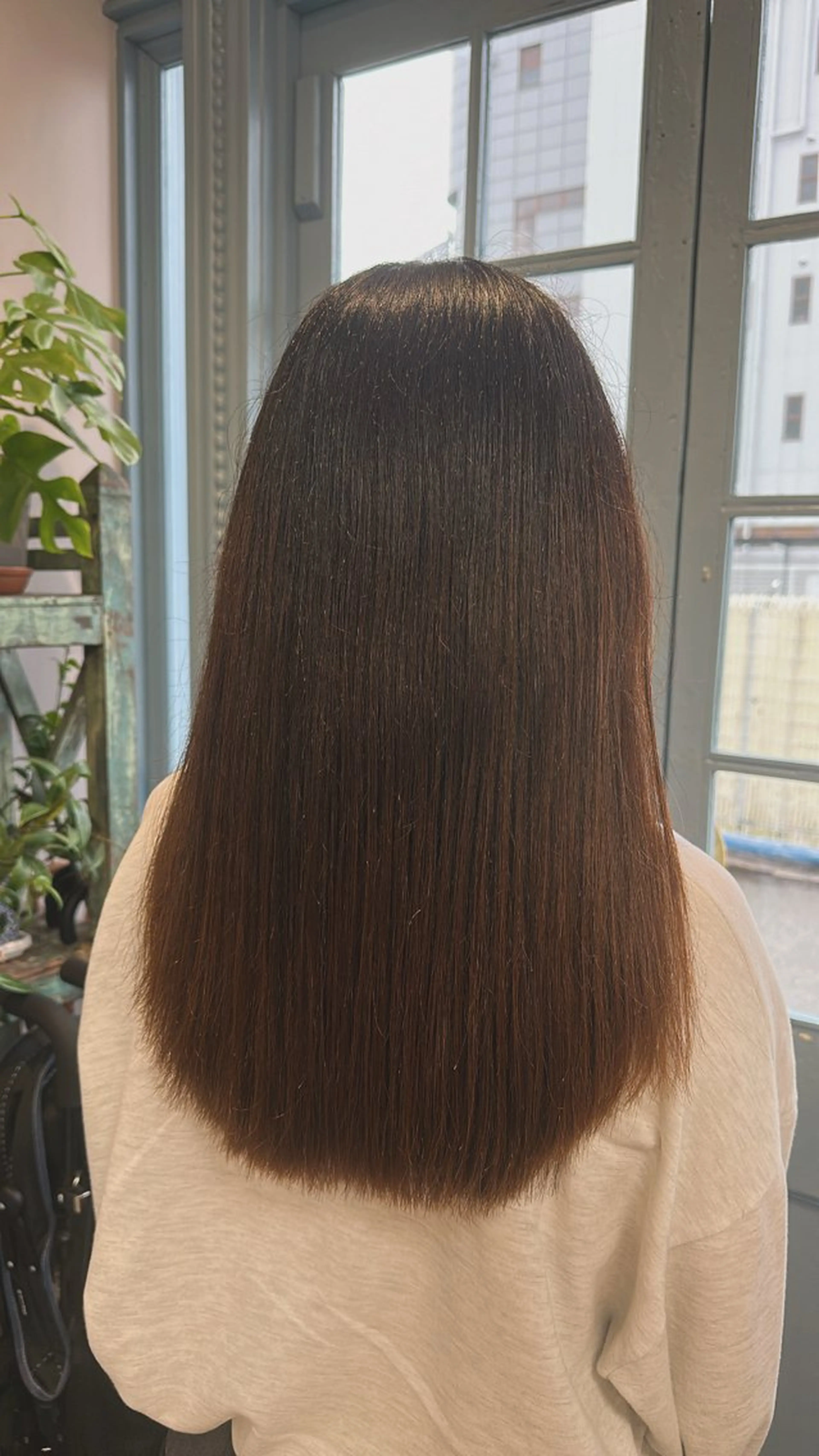 ロング カラー カット Yuko ．のヘアスタイル