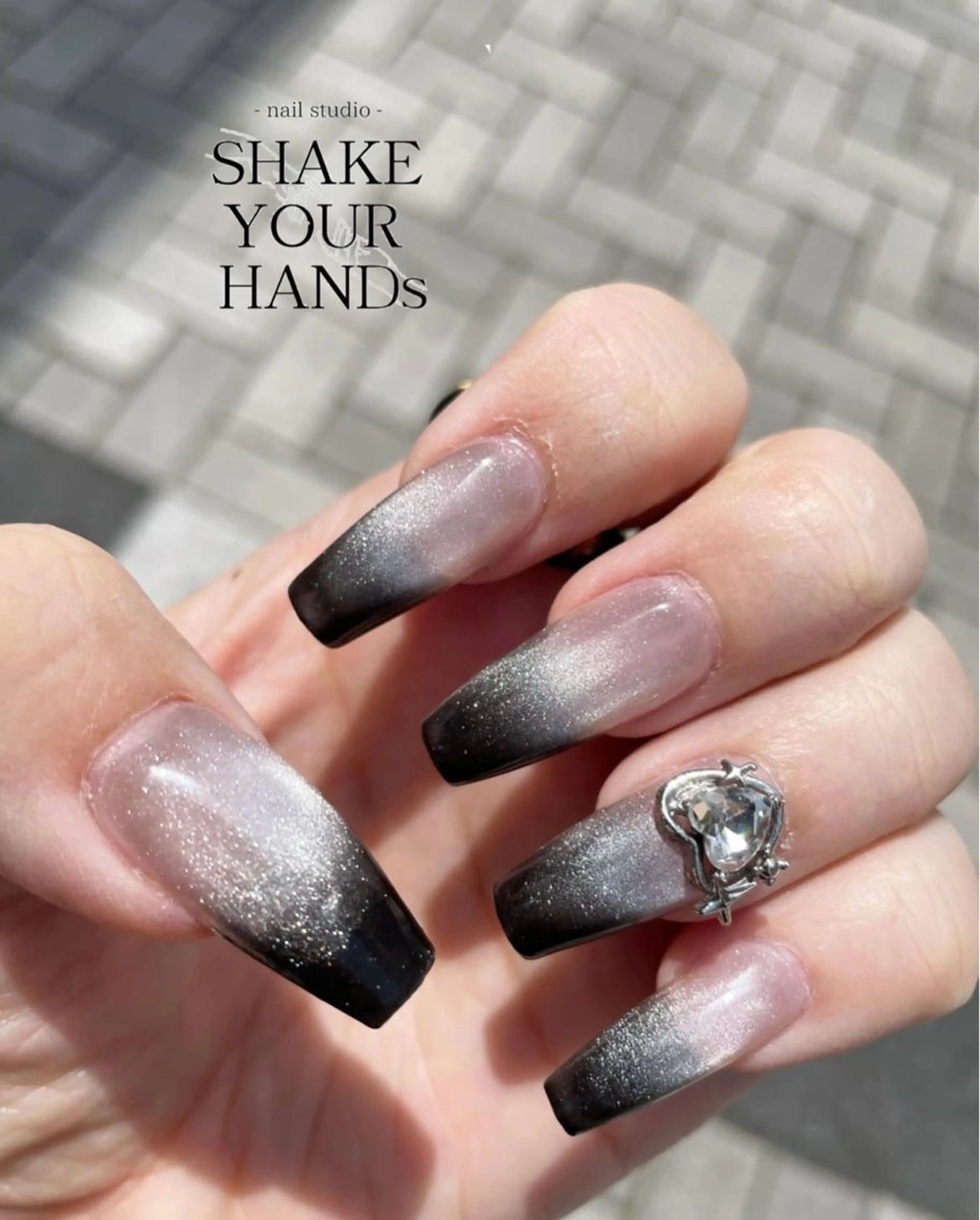 ネイル ハンドネイル ネイルスタジオ シェイクユアハンズのネイルデザイン