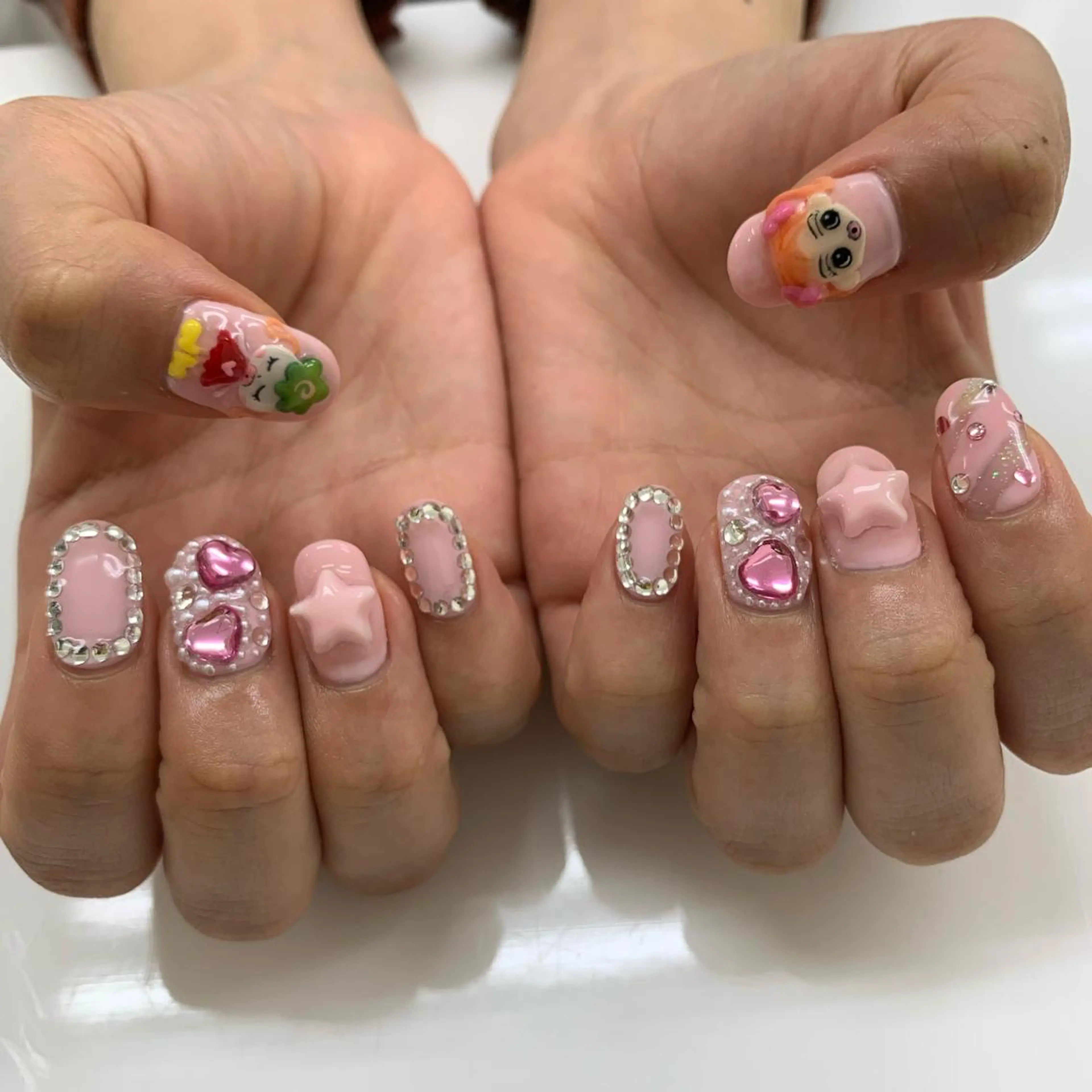 ネイル ハンドネイル 五十嵐 美智のネイルデザイン