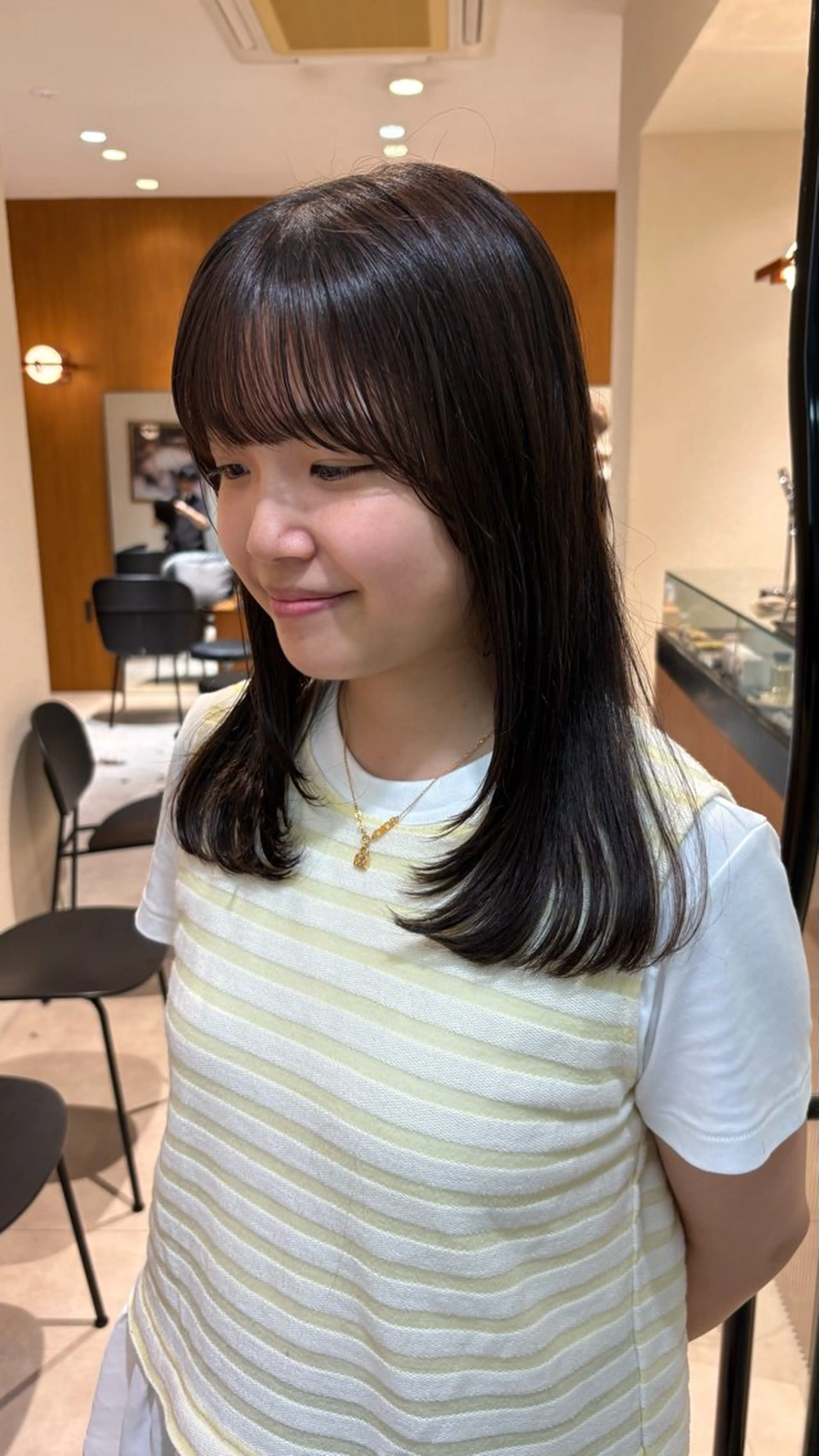 ミディアム 《無料カットモデル / perm》ナミのヘアスタイル