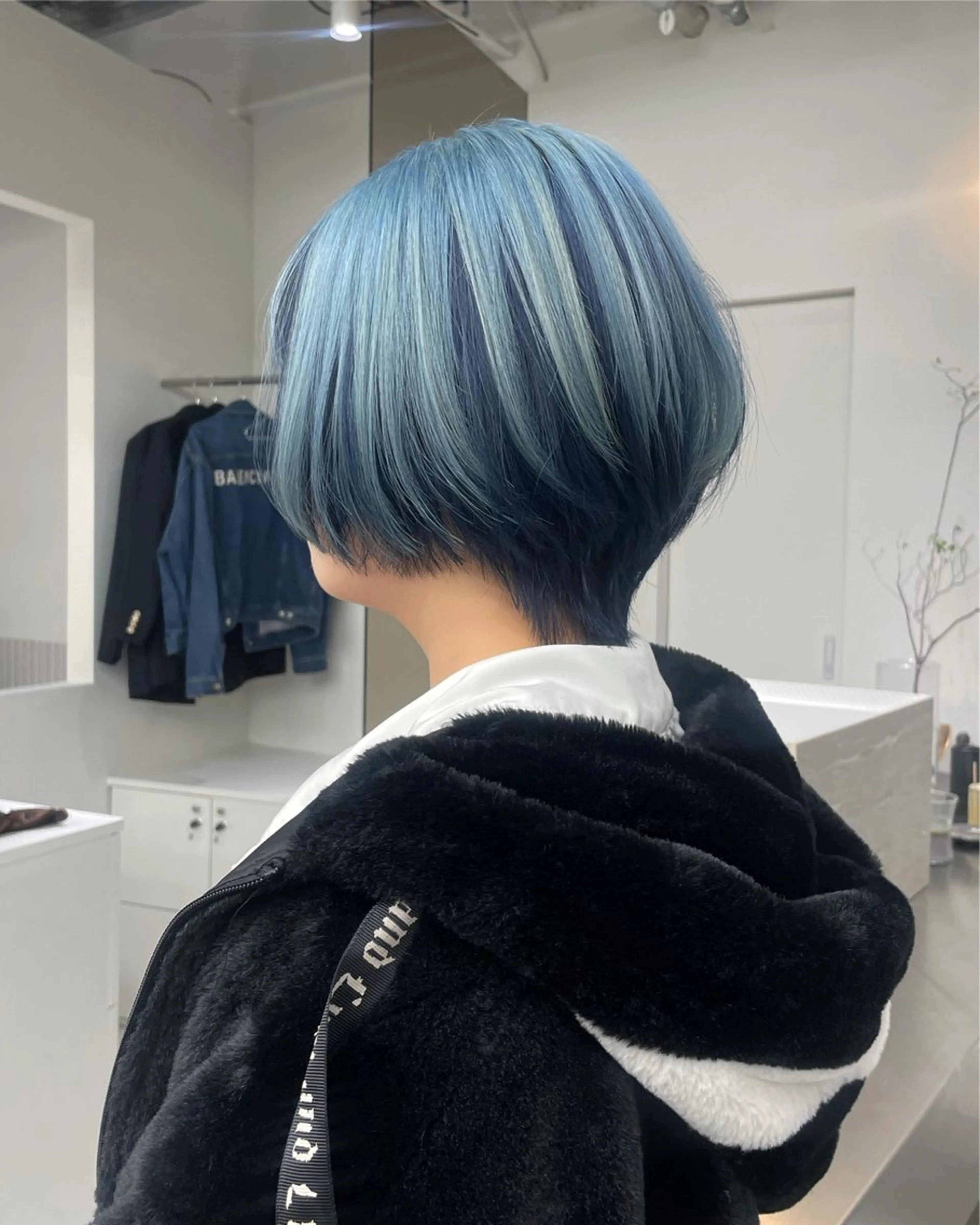 ショート カラー 縮毛矯正 stén所属・HARUKA/原宿 ハイトーン/レイヤーのヘアスタイル