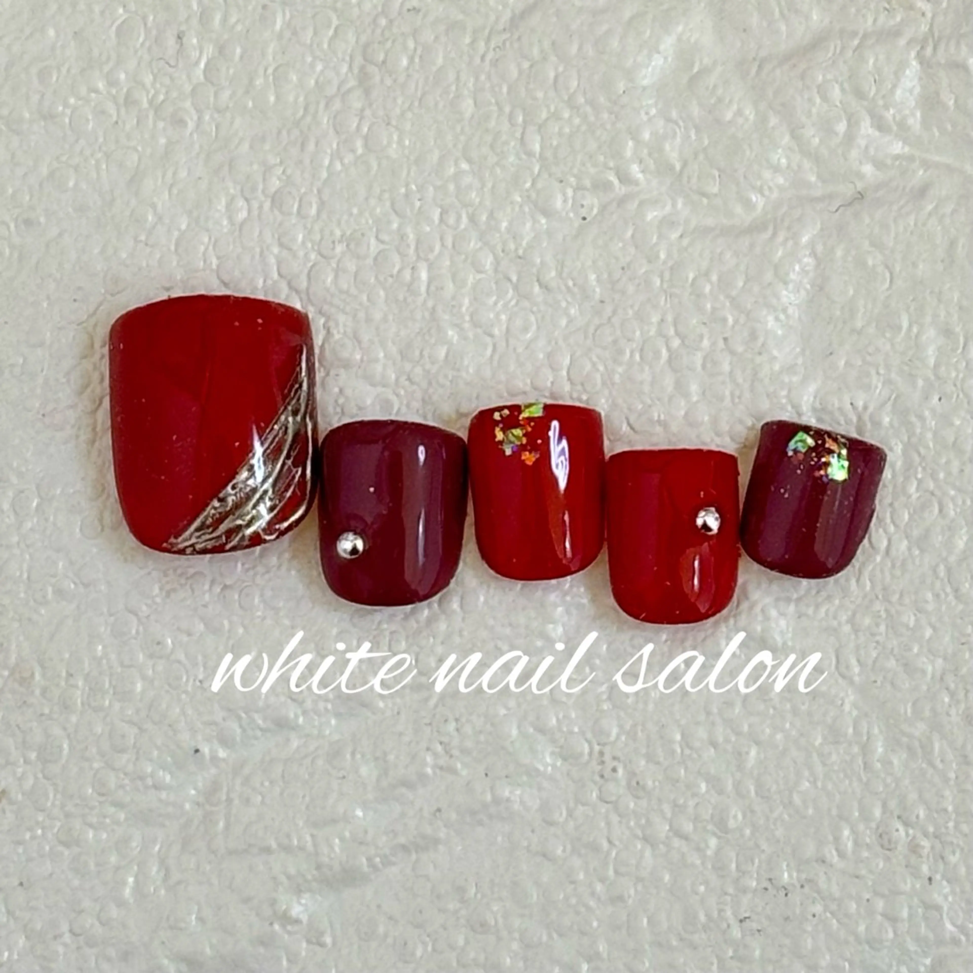 ネイル フットネイル フットネイル white nail salonのネイルデザイン