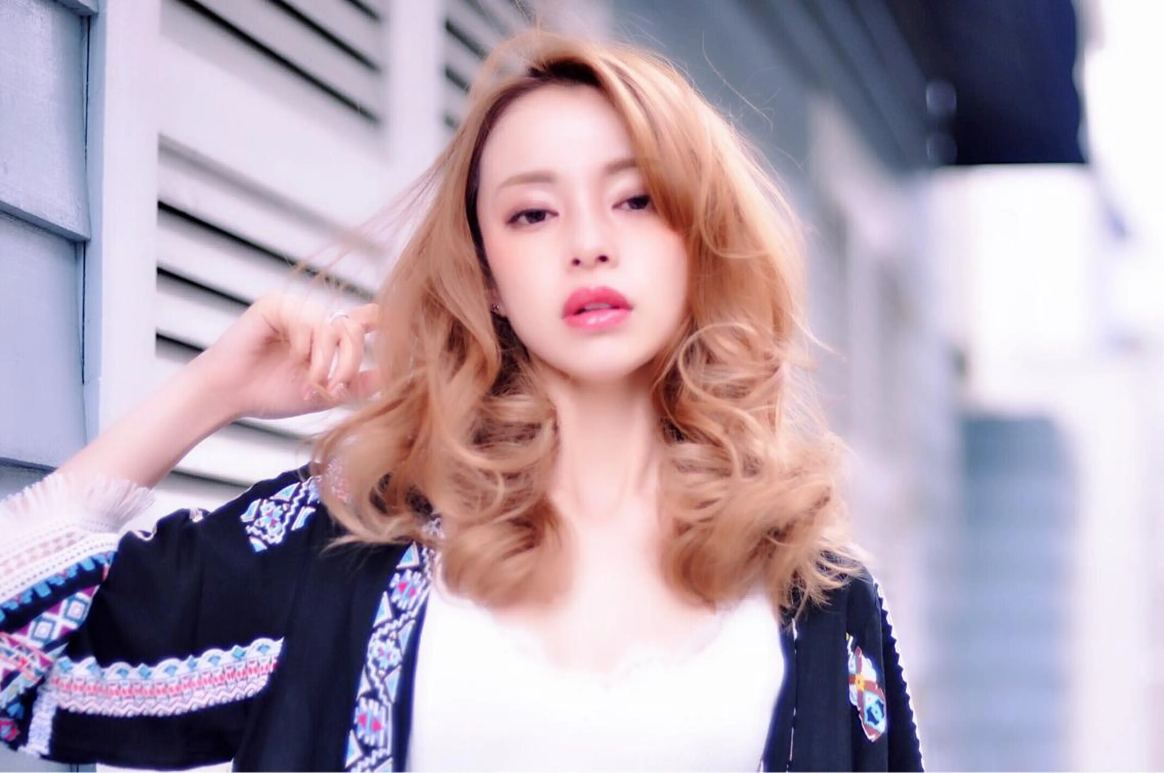 ロング カラー パーマ ヘアアレンジ メンズ メンズハイトーン ハイトーンカラー 野口 秀人 🦋髪質改善🫧のヘアスタイル