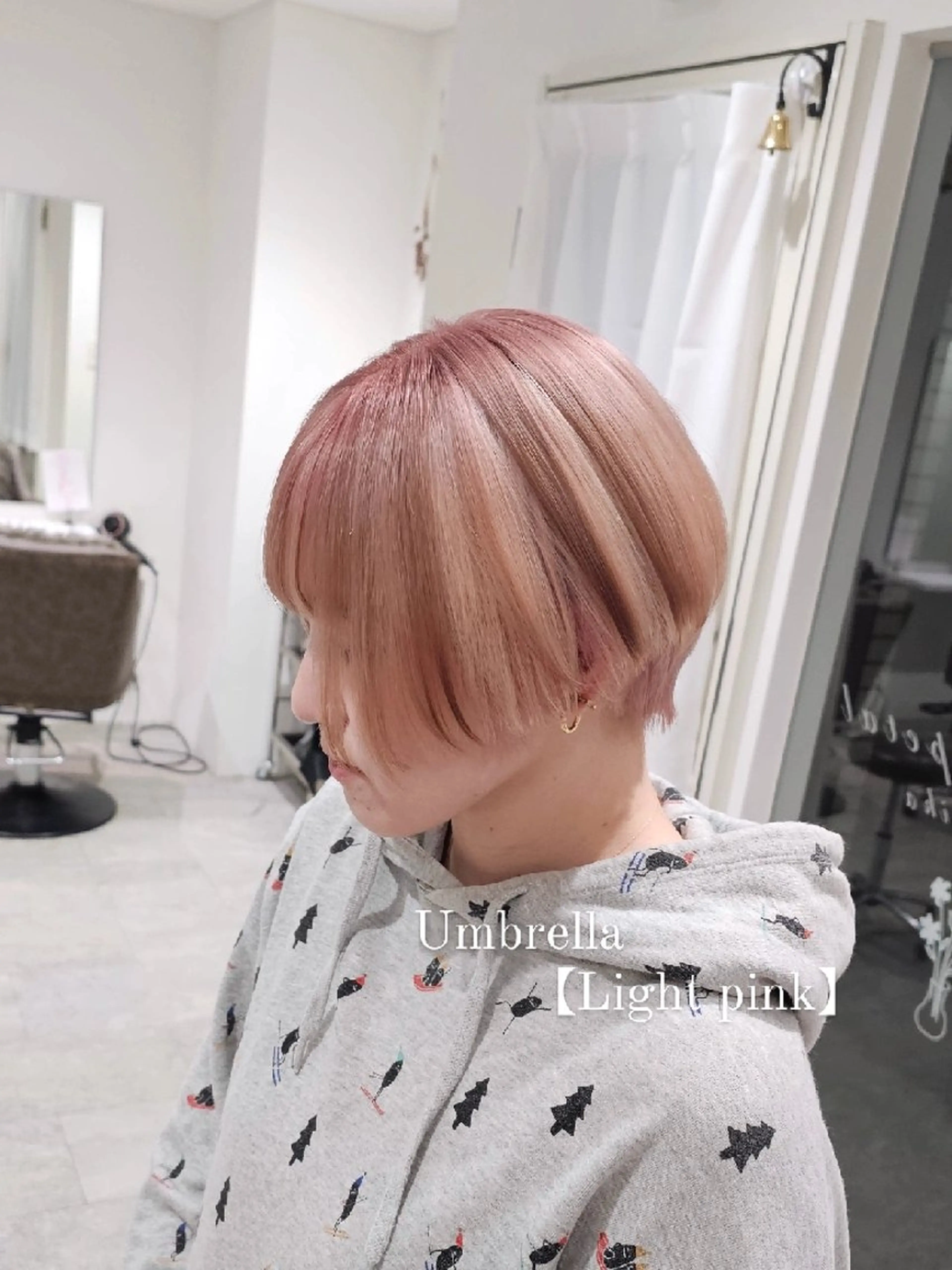 ショート カラー カット ヘアカラー E Komo hair所属・Wow❕E Komo hair 永井一輝のヘアスタイル