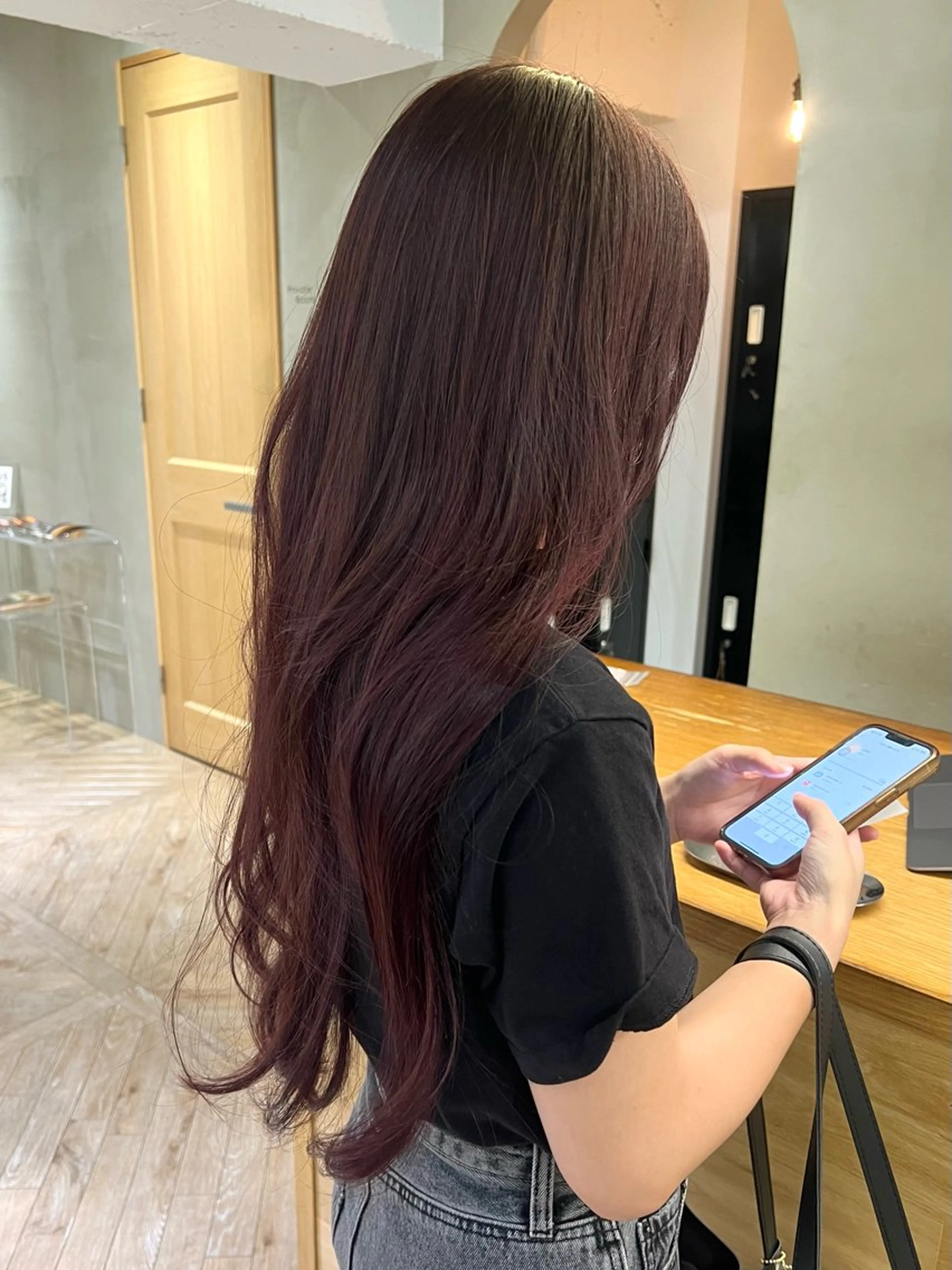 ロング カラー 透明感カラー レッドカラー カット ヘアカラー トリートメント レイヤーカット/暖色 カラー/mao🎀のヘアスタイル