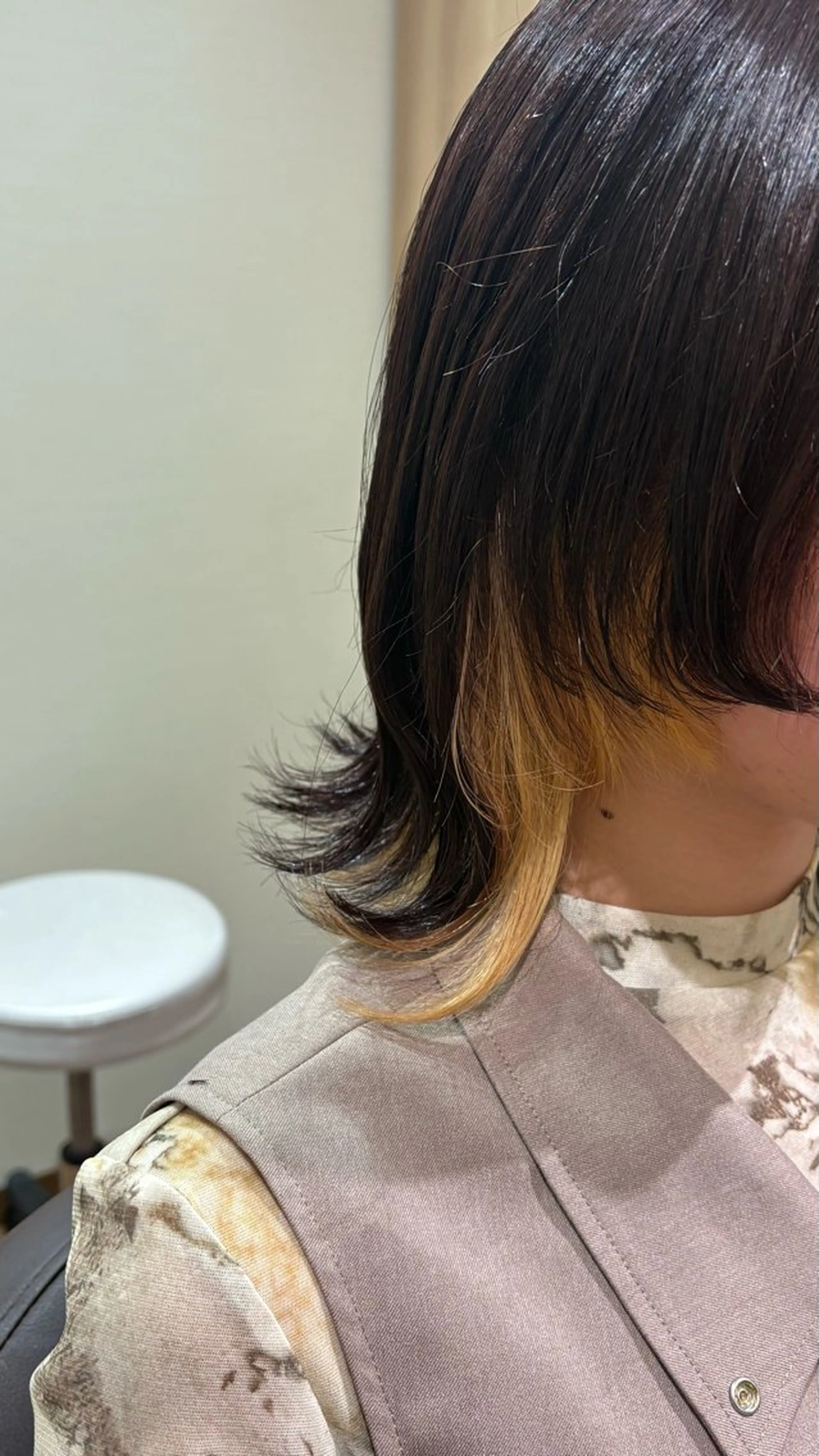 ミディアム カラー 飯塚 優希のヘアスタイル