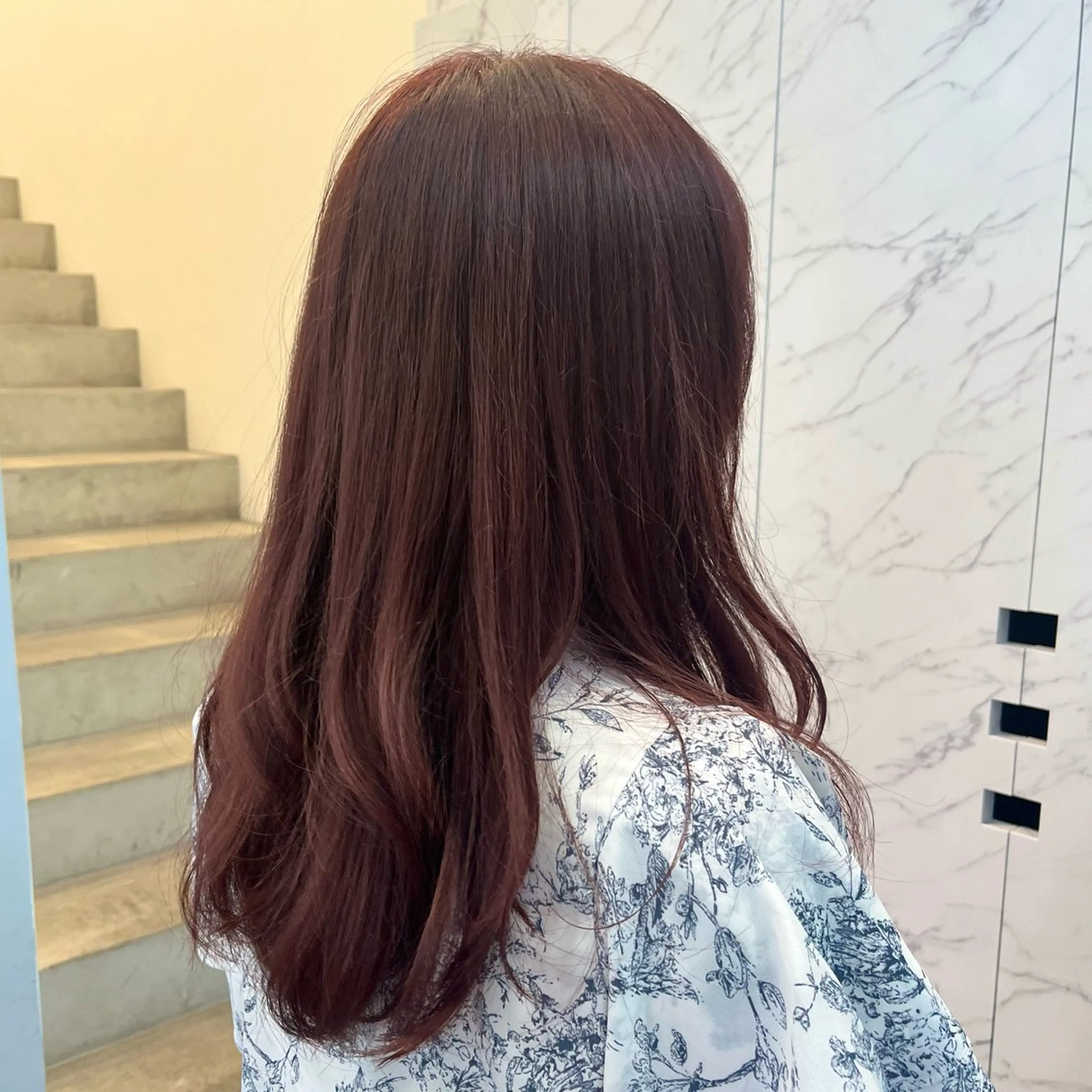 ロング カラー ﾏｽﾀﾞ ｱｲﾘのヘアスタイル