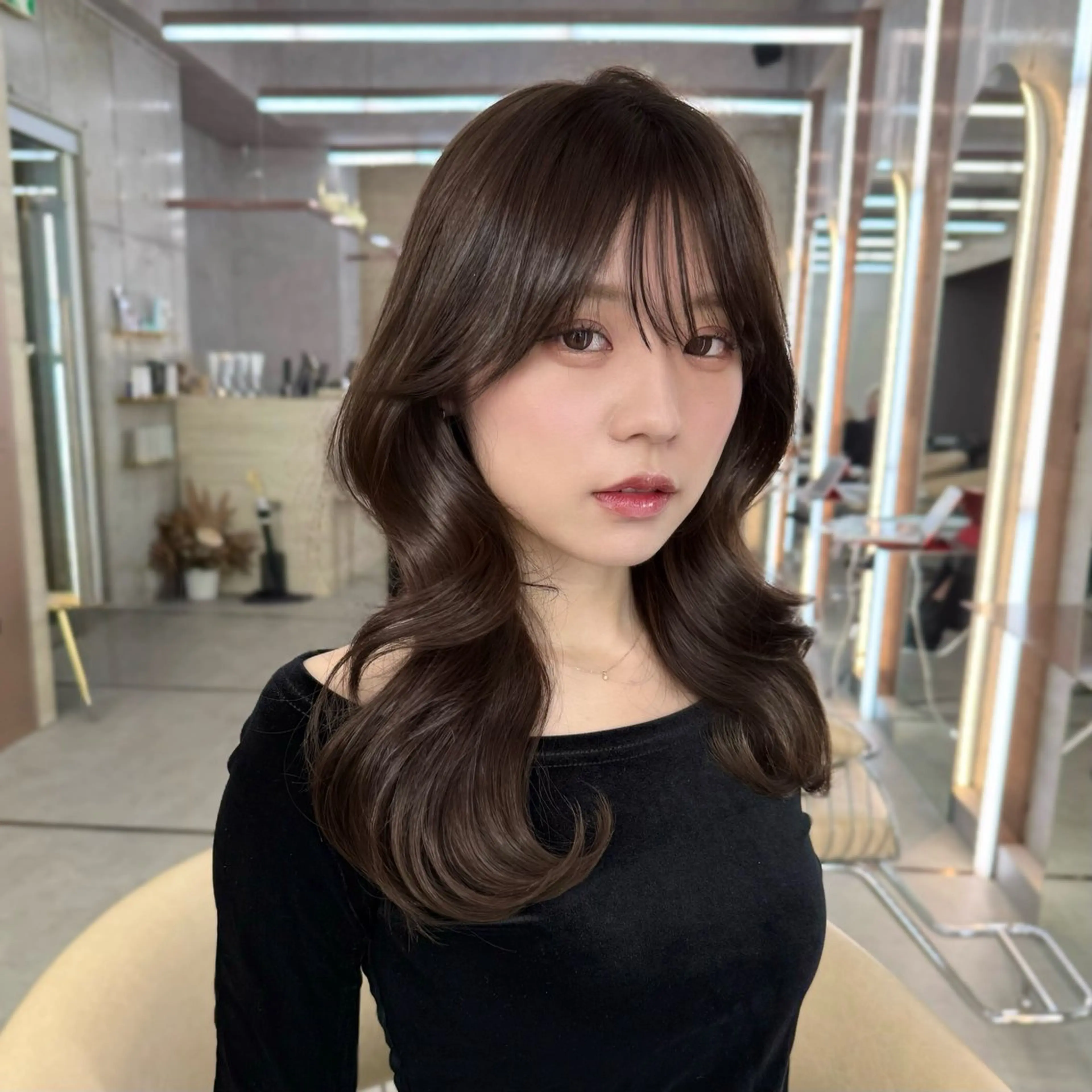 ミディアム カラー 垢抜けトレンド レイヤー🩵廣戸楓のヘアスタイル