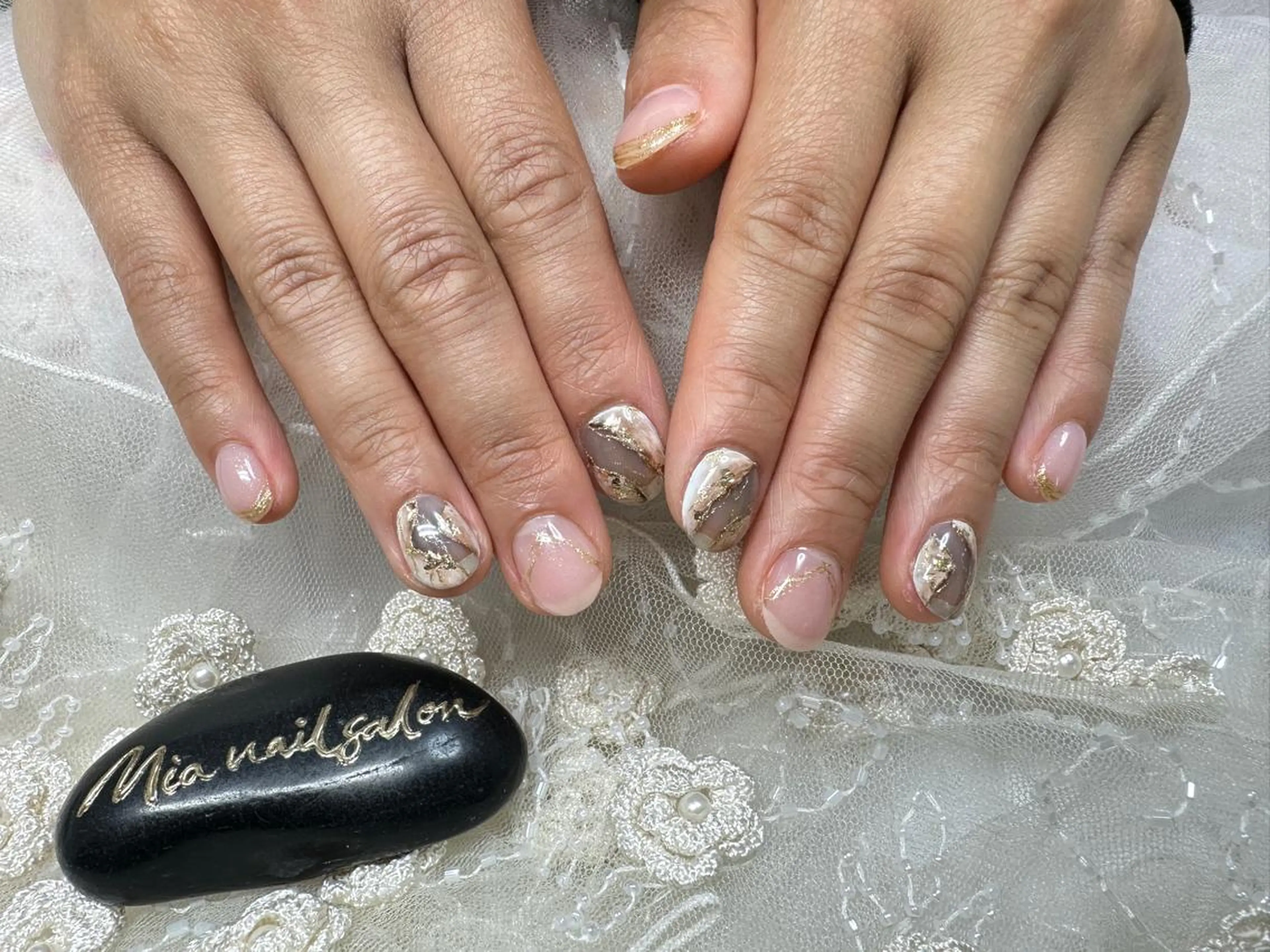 ショート ハンドネイル Mia 自宅ネイルサロンのネイルデザイン