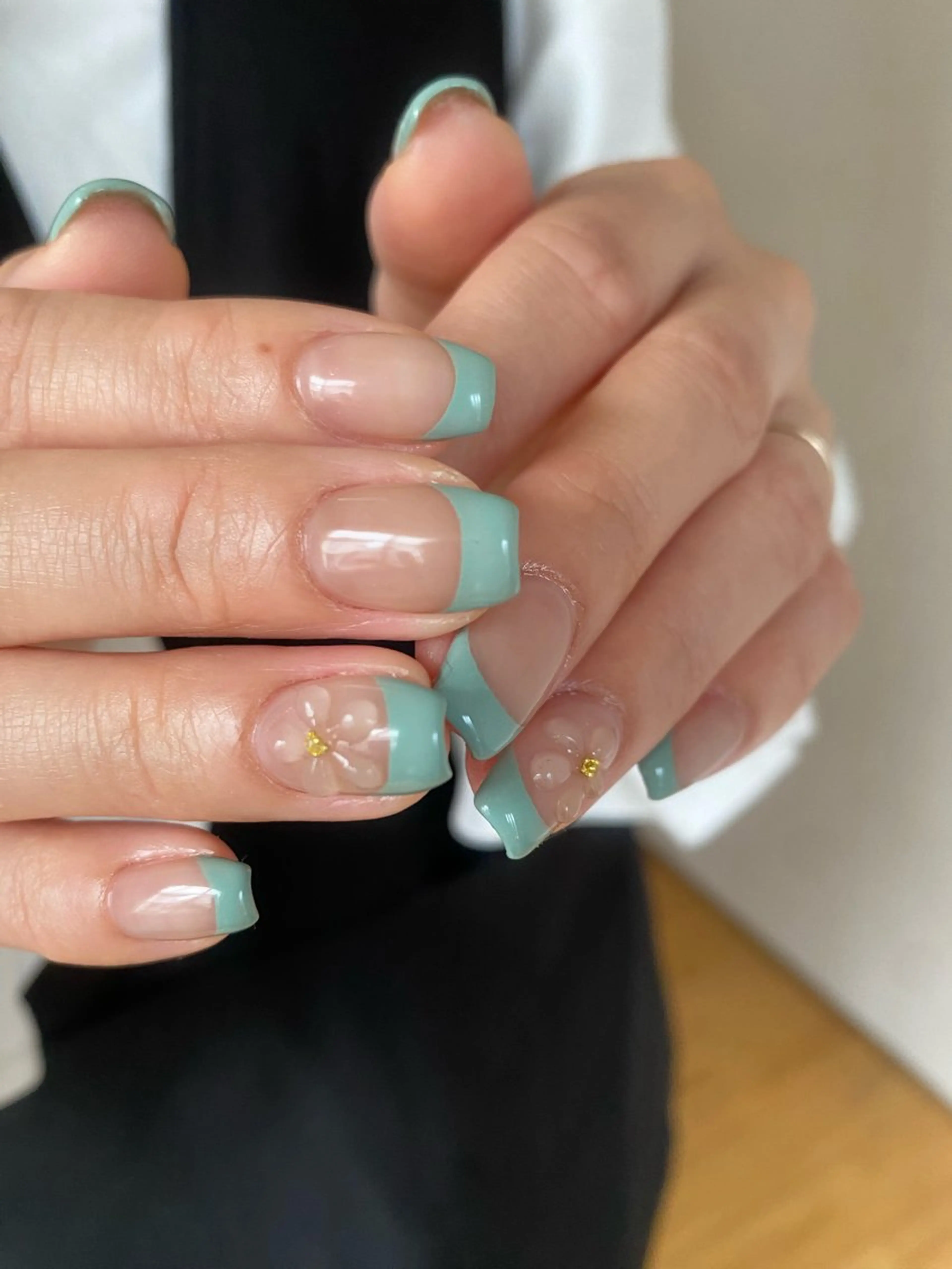 ネイル フレンチネイル joy souk shihoのネイルデザイン