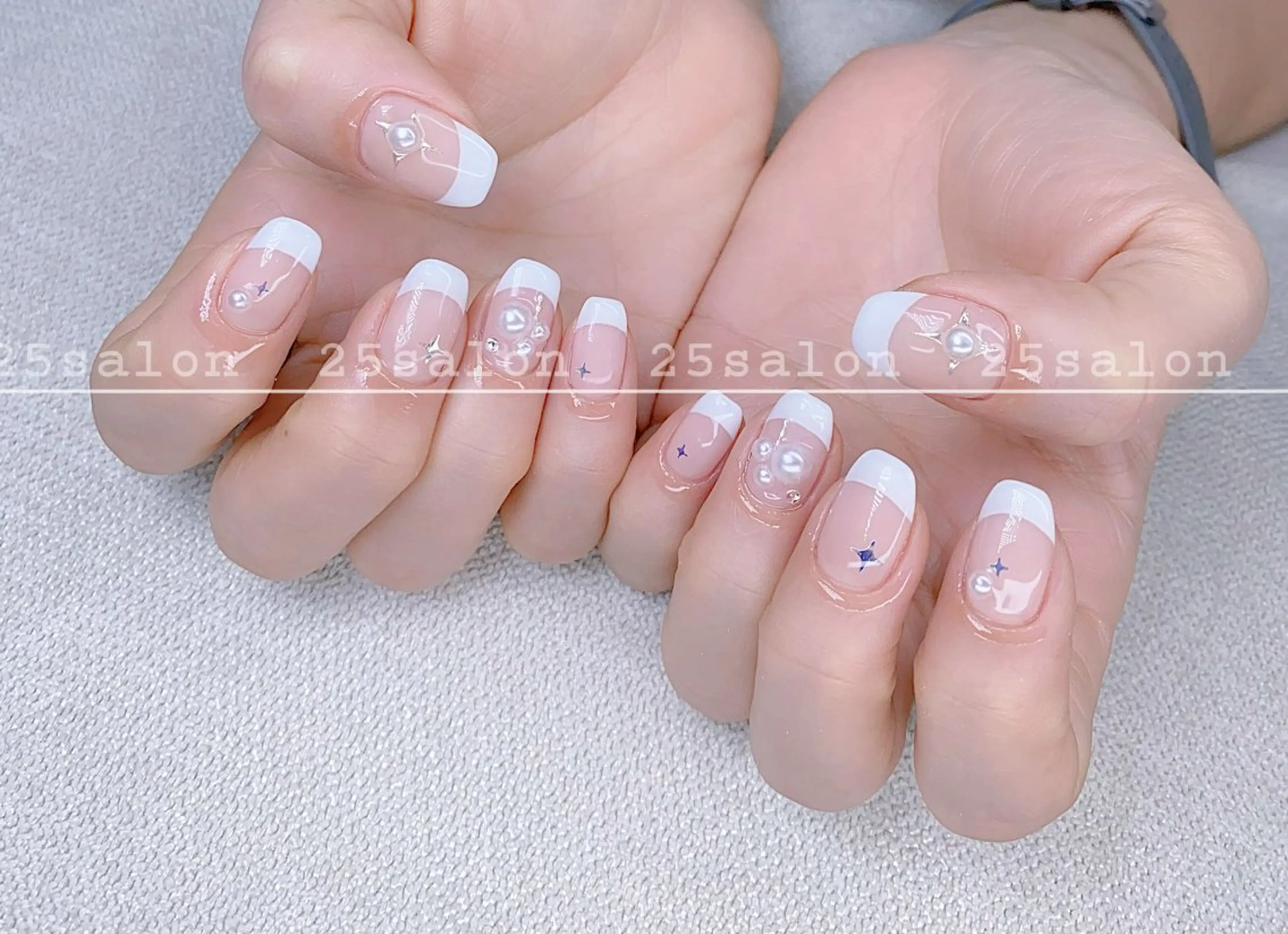 ネイル ジェルネイル 韓国ネイル ニュアンスネイル パラジェル ワンホンネイル 2 5のマツエク・マツパデザイン