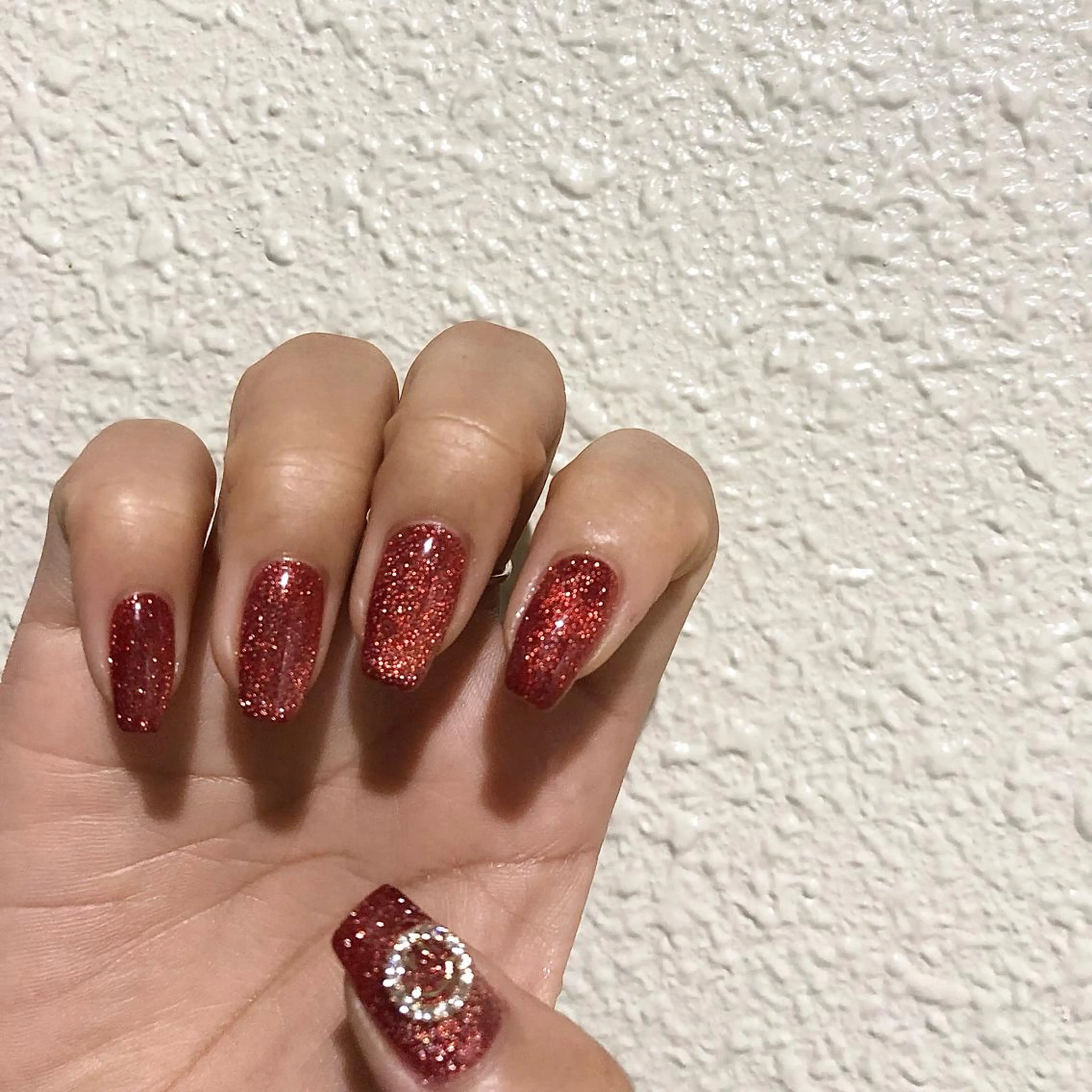 ネイル マグネットネイル 赤色 ハンドネイル ☽ ☾のネイルデザイン