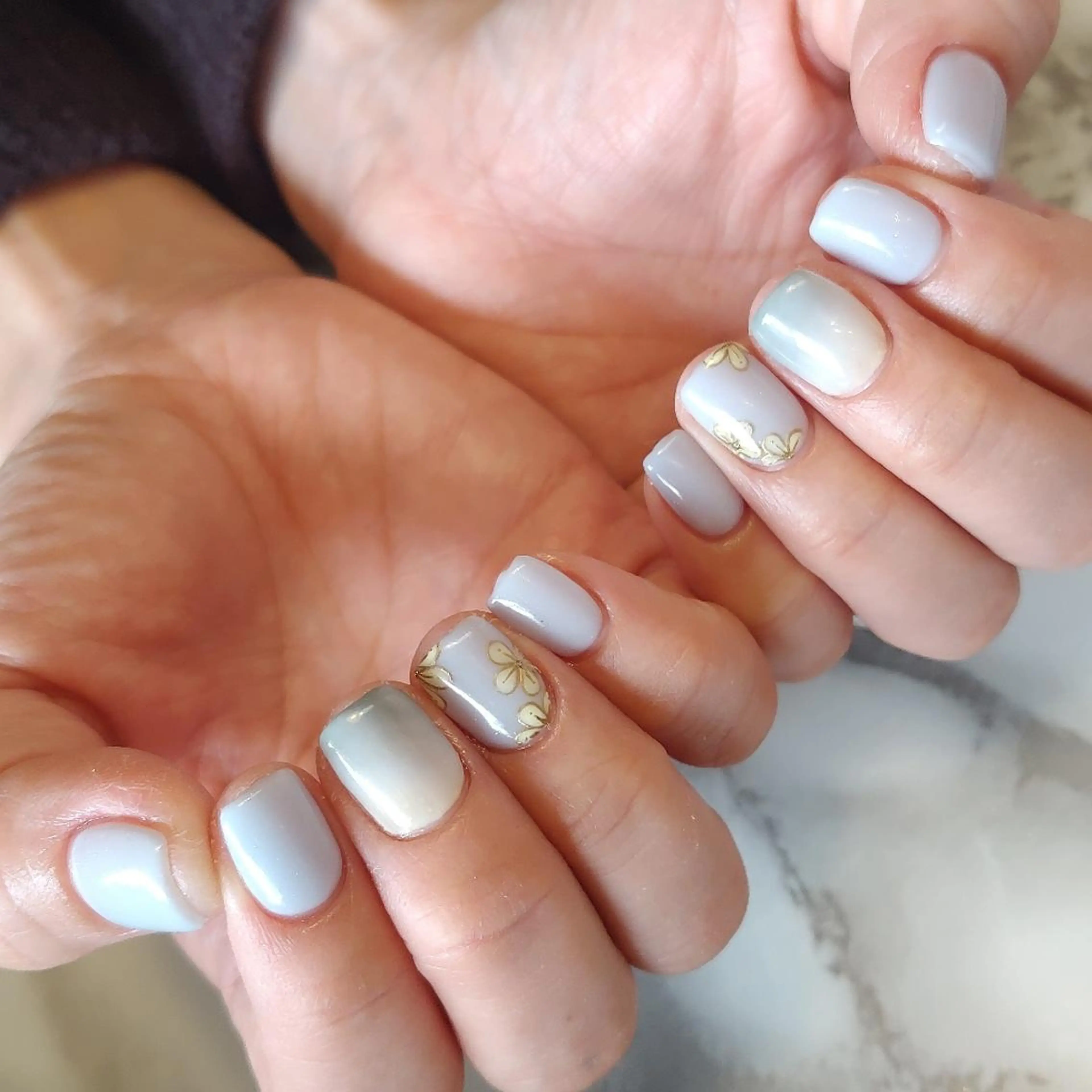 ネイル フラワーネイル ジェヌインネイル 河内のネイルデザイン