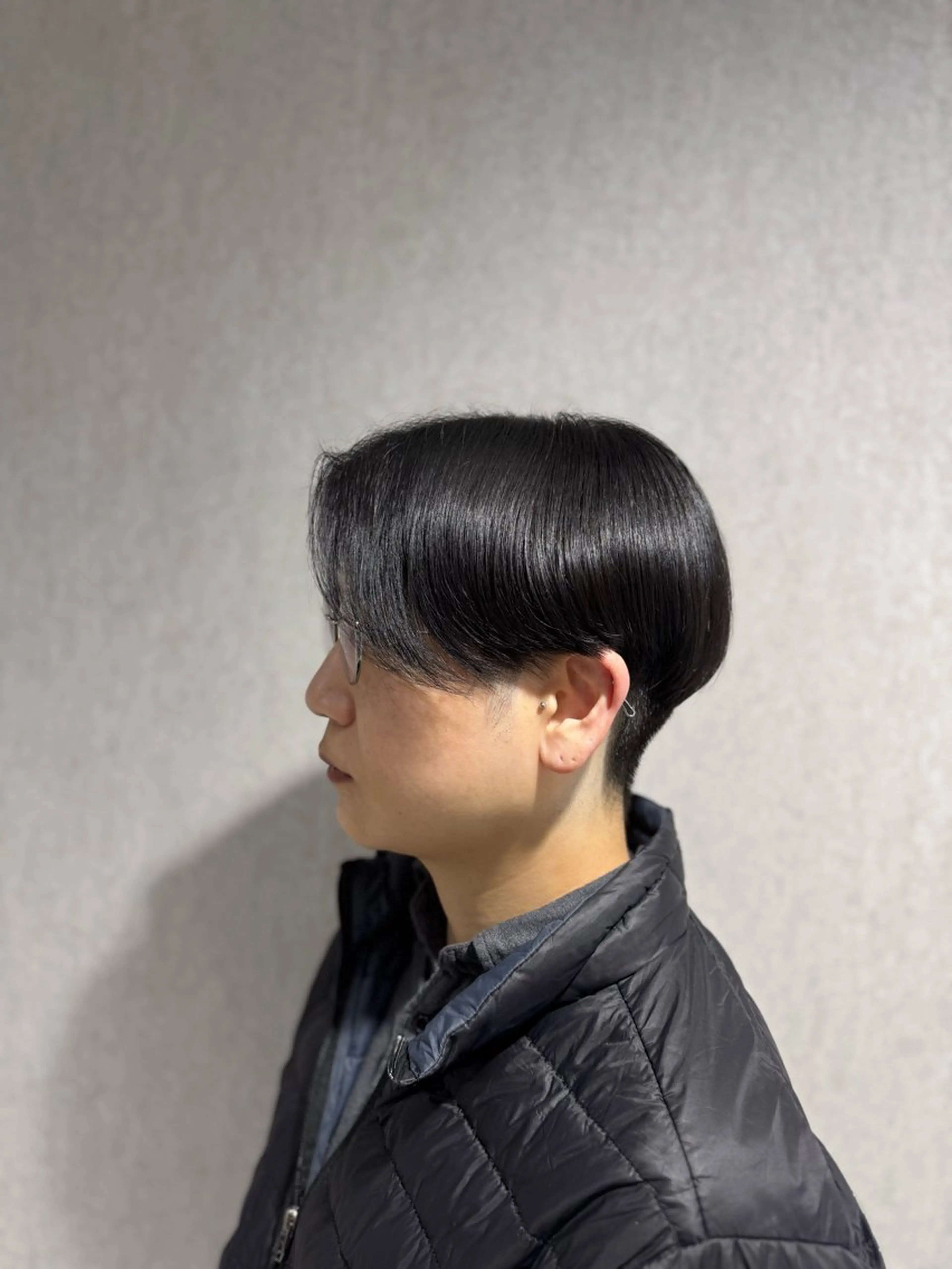 メンズ センターパート 曲がる縮毛/カルマパ ーマ/池袋/横村大全のヘアスタイル