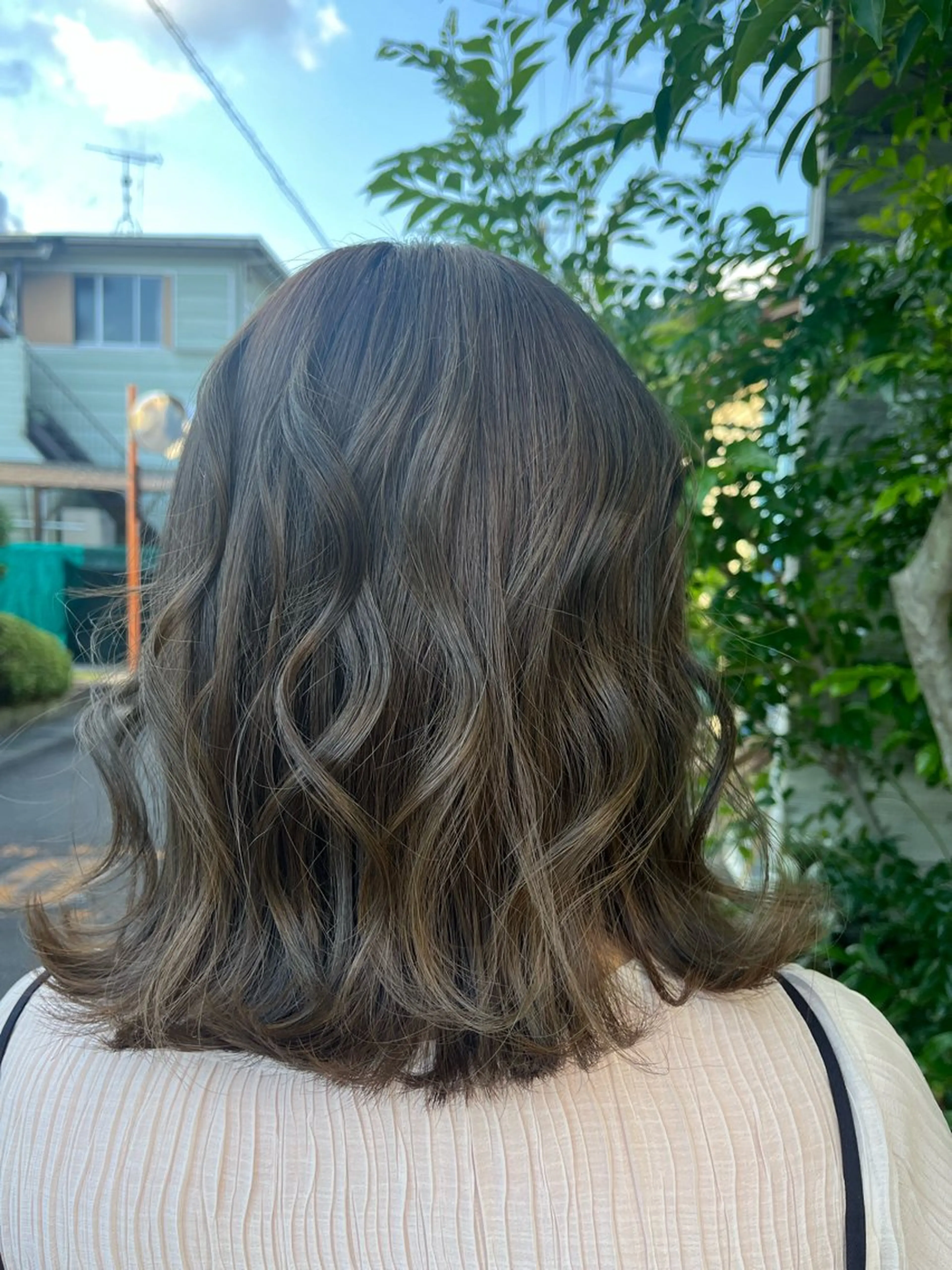 ミディアム アッシュ アッシュブラウン 艶髪／艶カラー 🕊️MAKIKOのヘアスタイル