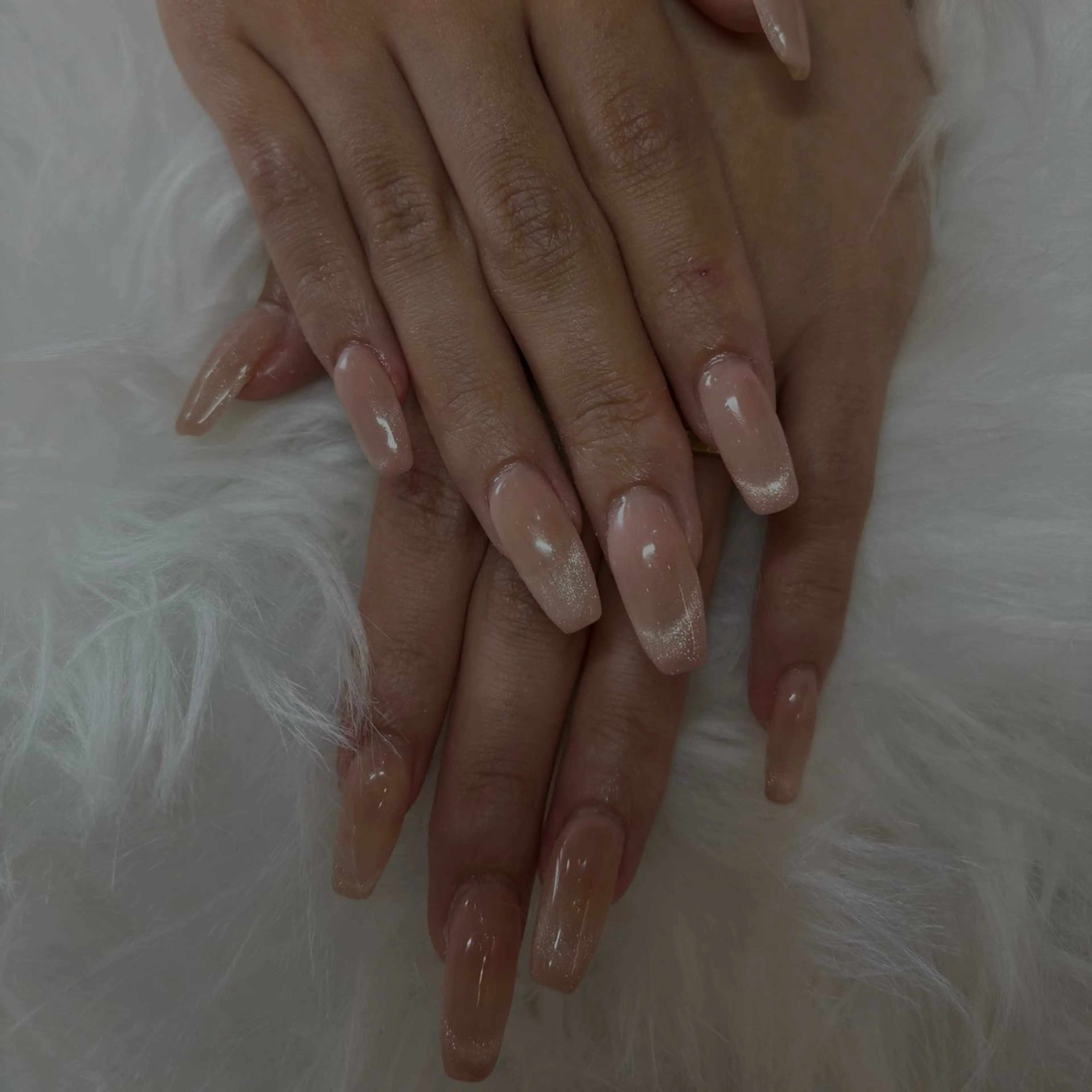 ネイル 長さ出し キラキラネイル 韓国ネイル マグネットネイル ニュアンスネイル Vante梅田店所属・vante_aimi .パラジェル取扱店のネイルデザイン