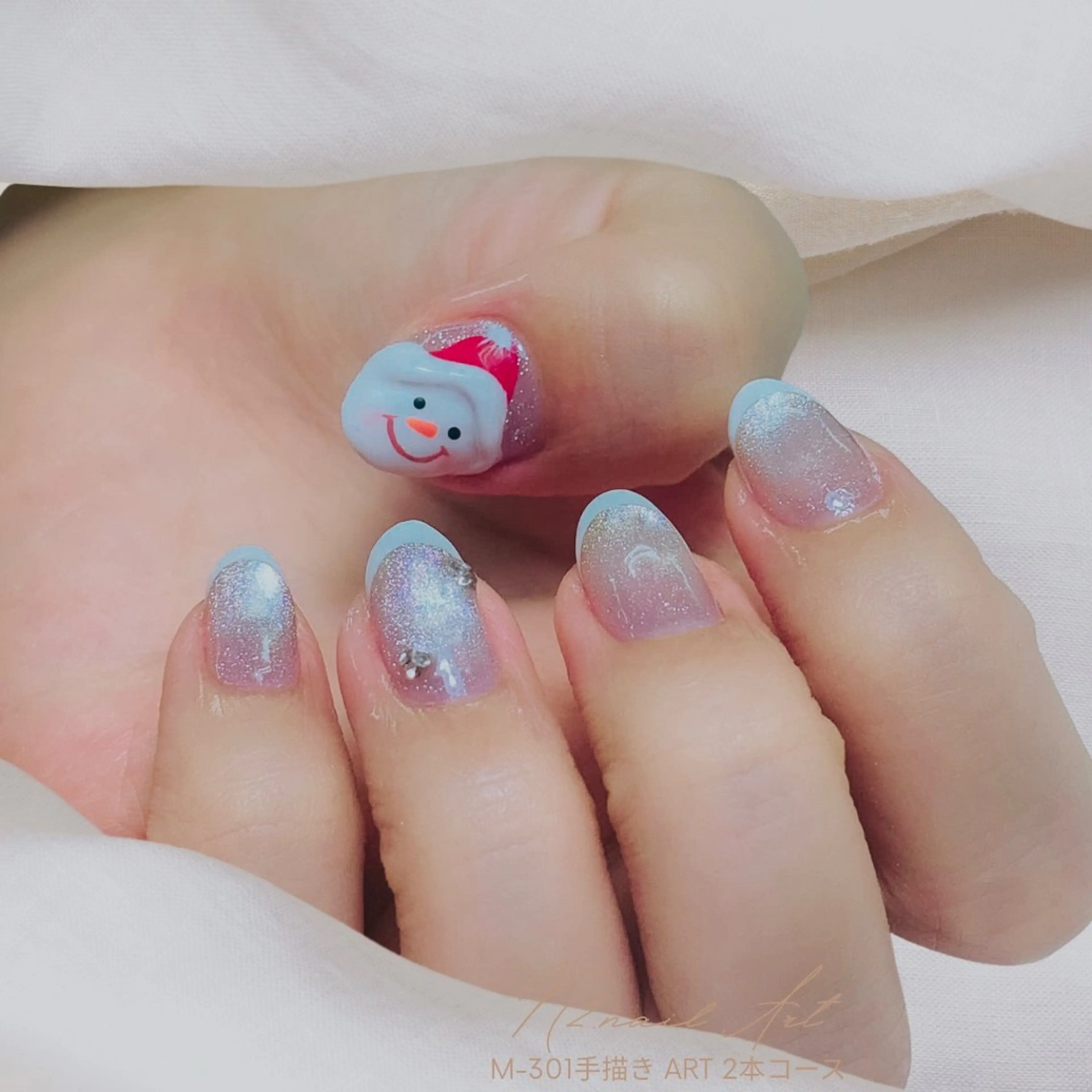 ミディアム ハンドネイル N2.nail所属・N2 nailのネイルデザイン
